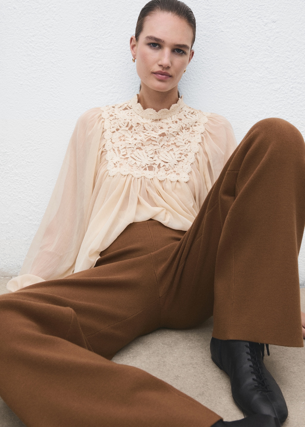 Straight knitted pants