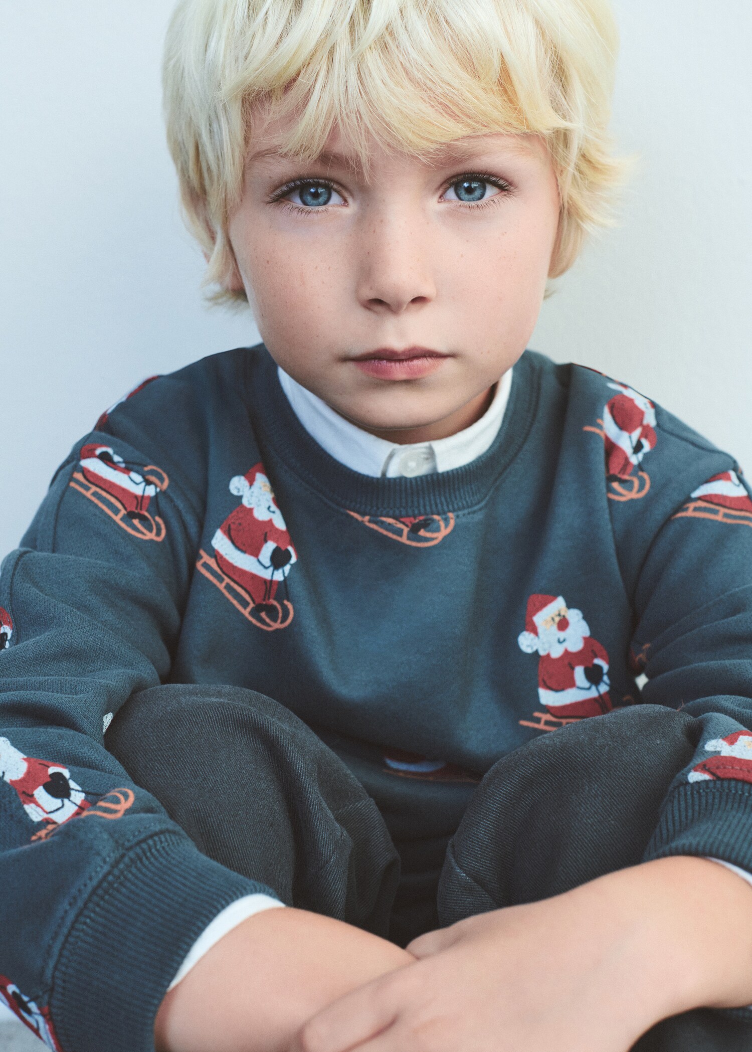 Christmas-print sweatshirt - Details of the article 5