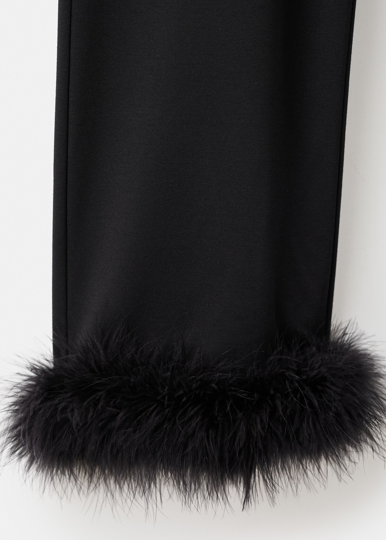 Caprihose mit Federn - Detail des Artikels 8