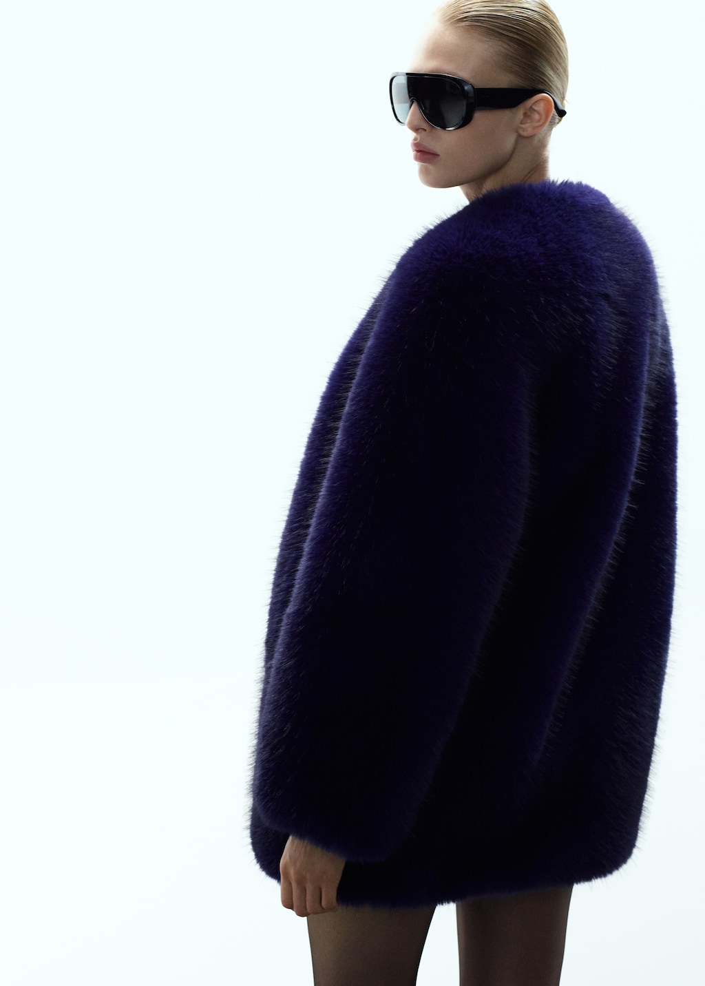 Faux-fur coat - image 3