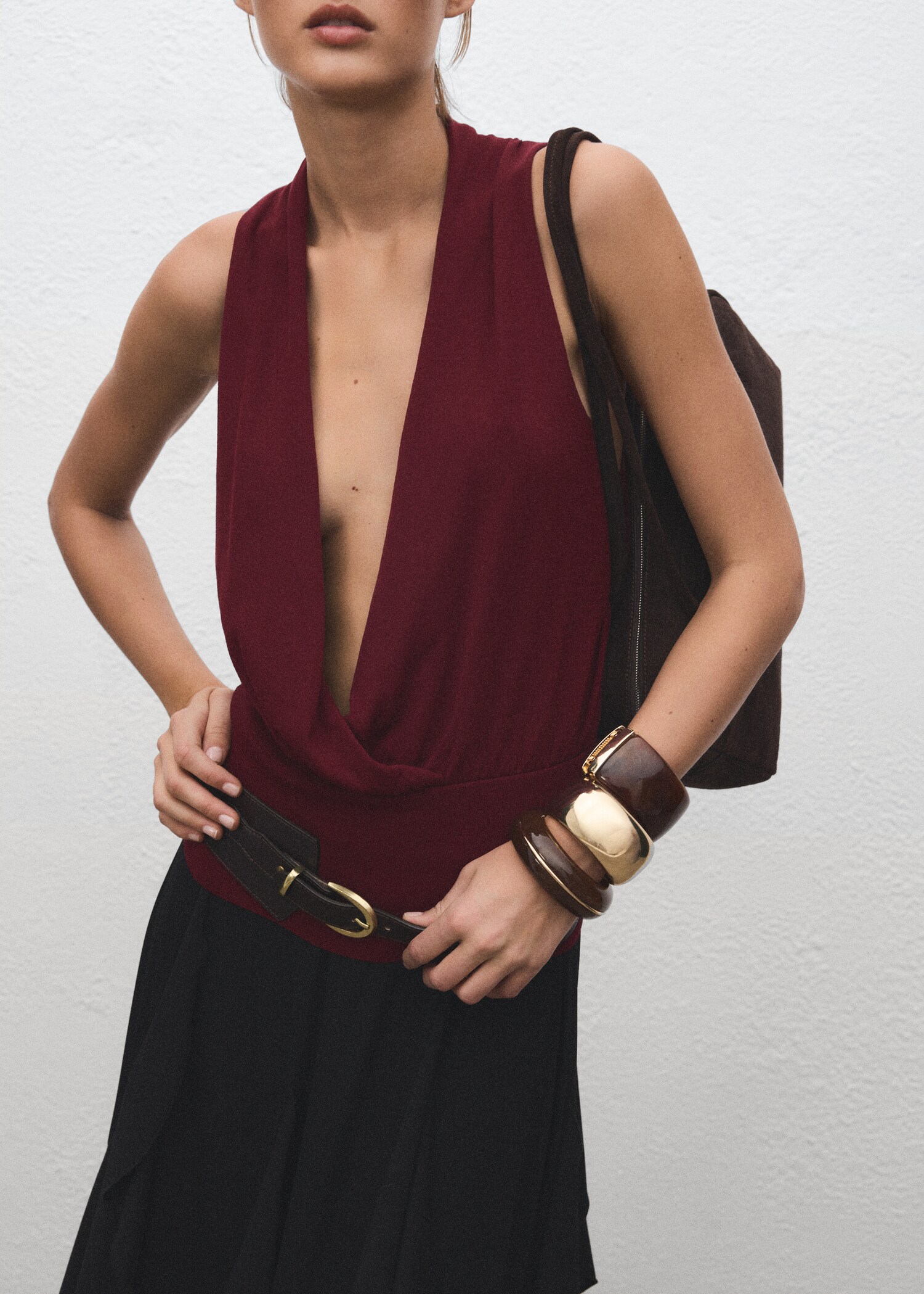 V-neck knitted top - Details of the article 6