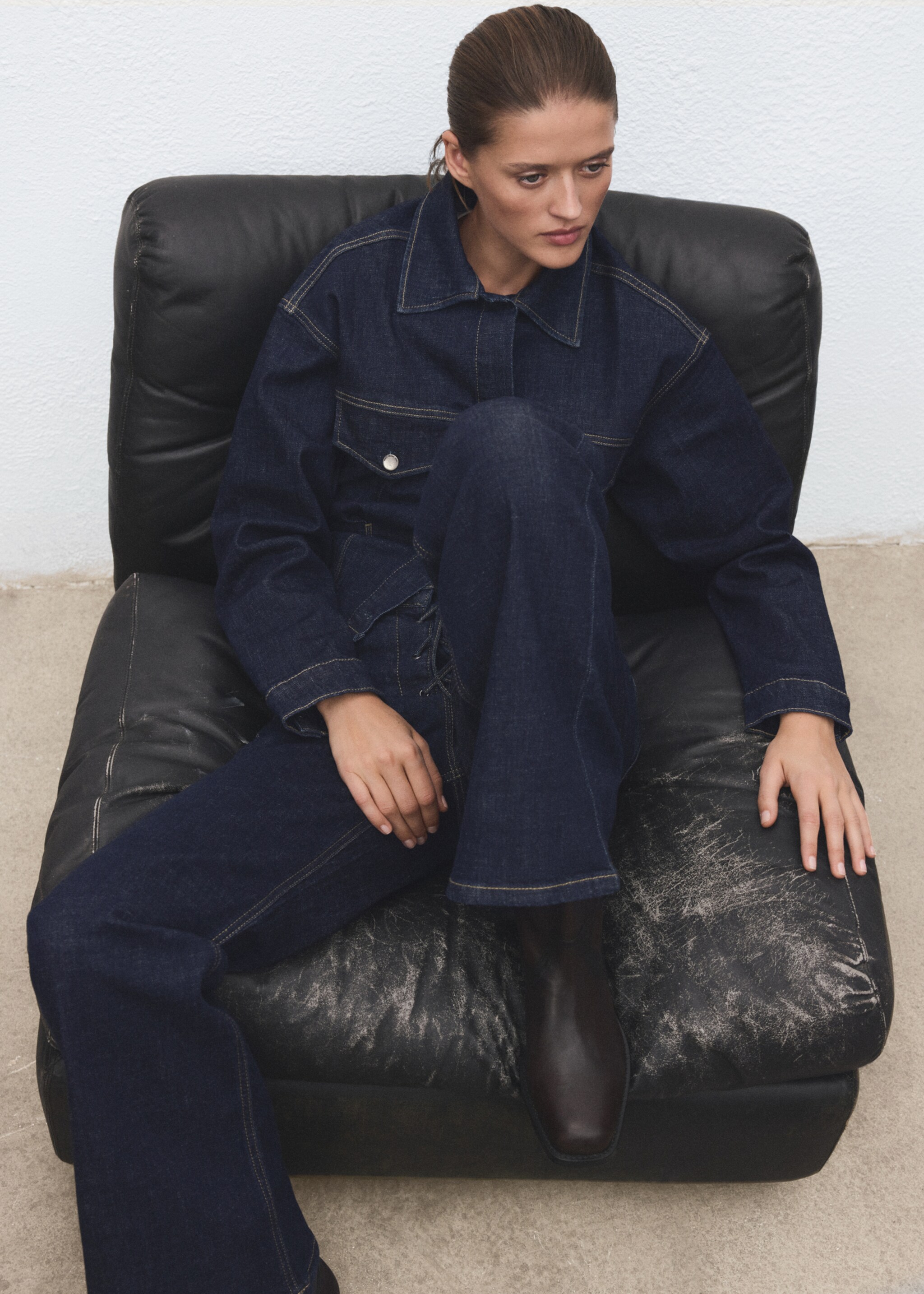 Flare jeans with drawstrings - Details of the article 2, Open Blue. Ref: 17079119-00.