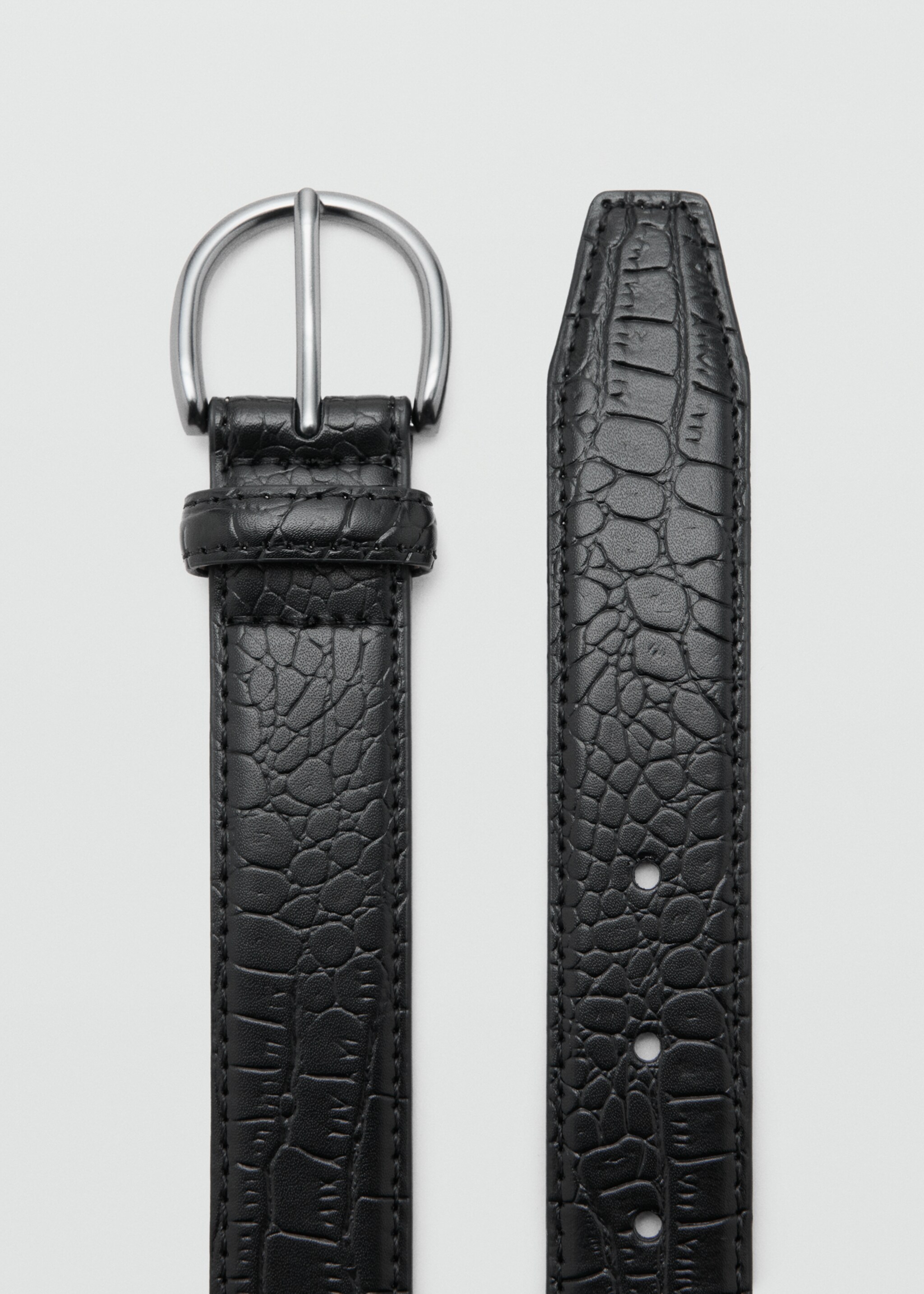100% beaten leather belt - Medium plane, Black. Ref: 17079206-00.