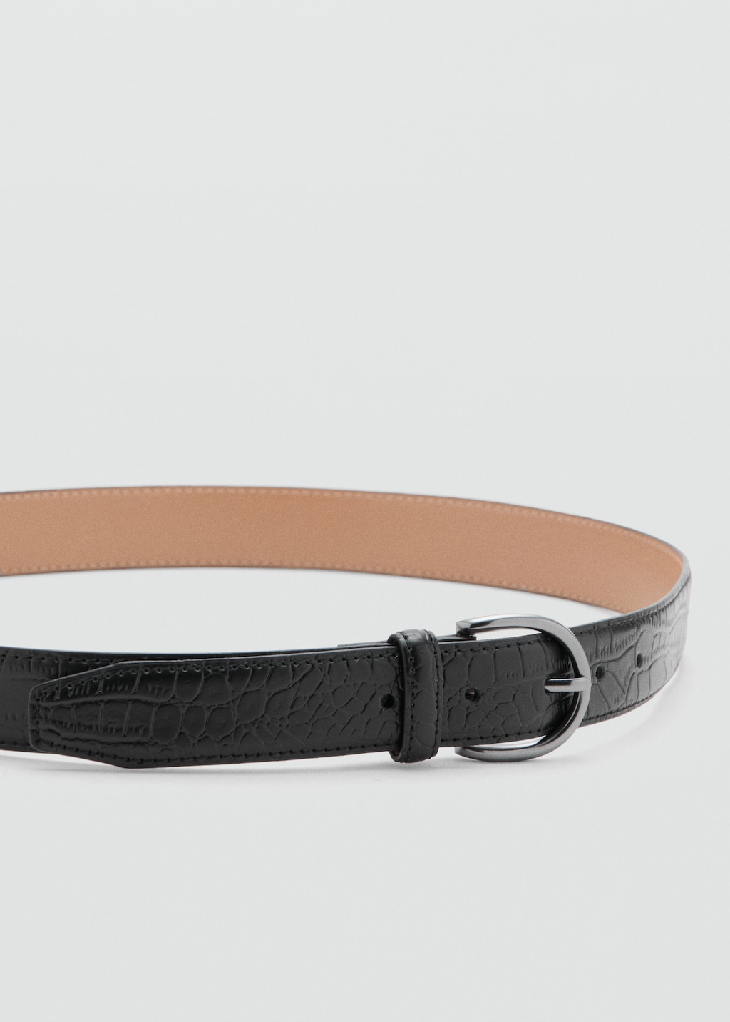 100% beaten leather belt