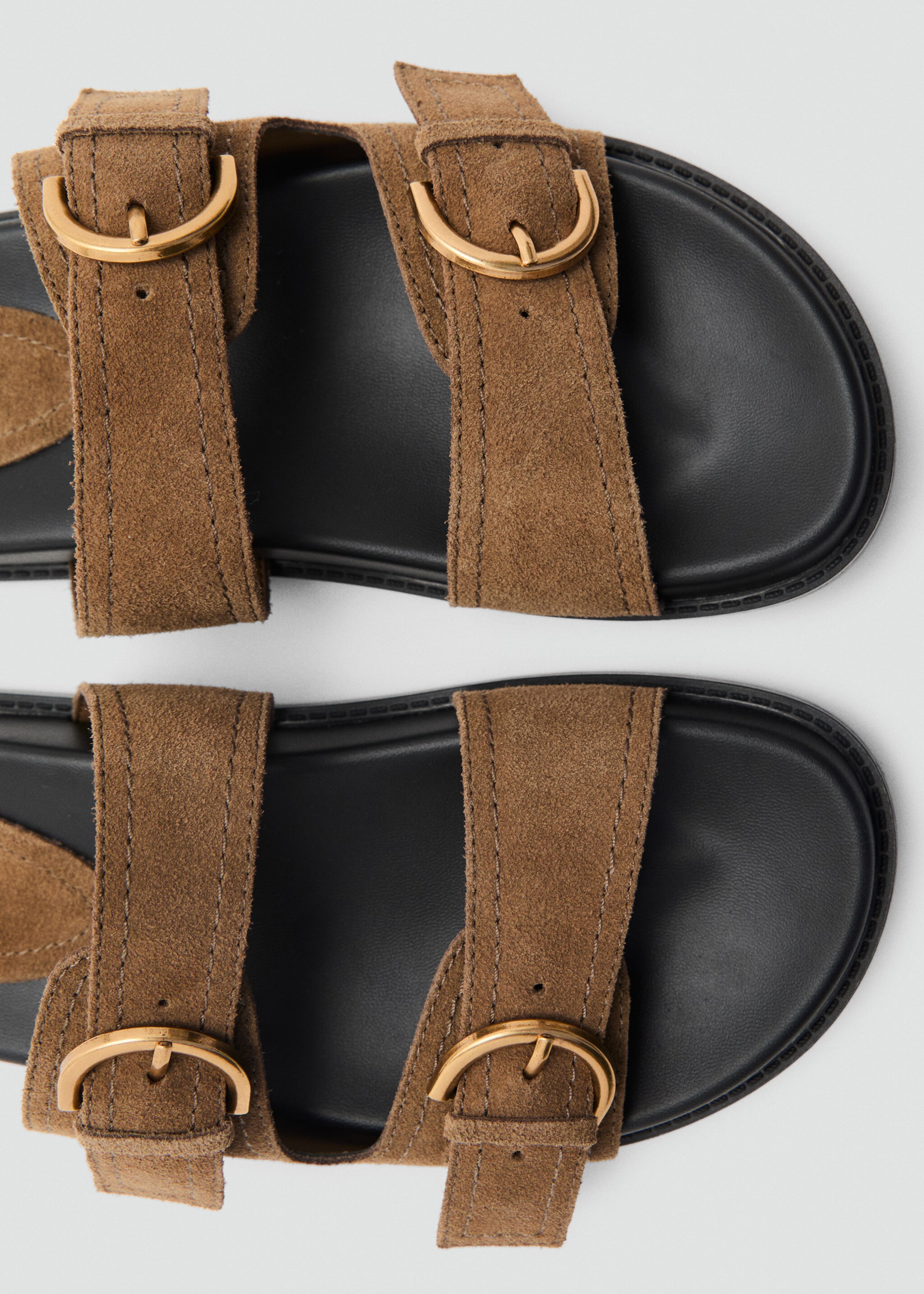 Flat leather sandal with buckles - Details of the article 1
