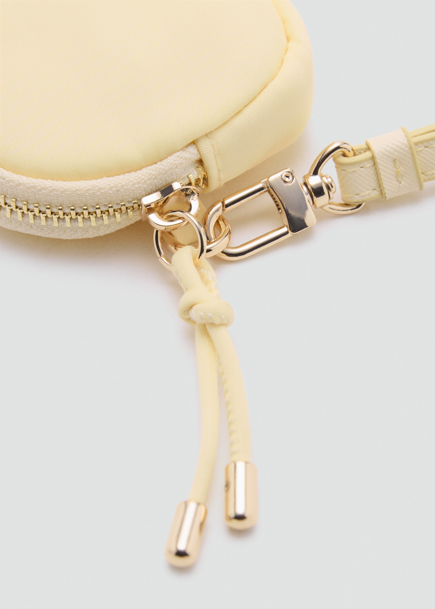 Nylon purse with zip - Details of the article 1