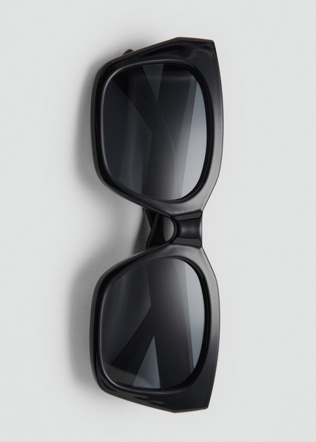 Squared frame sunglasses - Women | MANGO USA