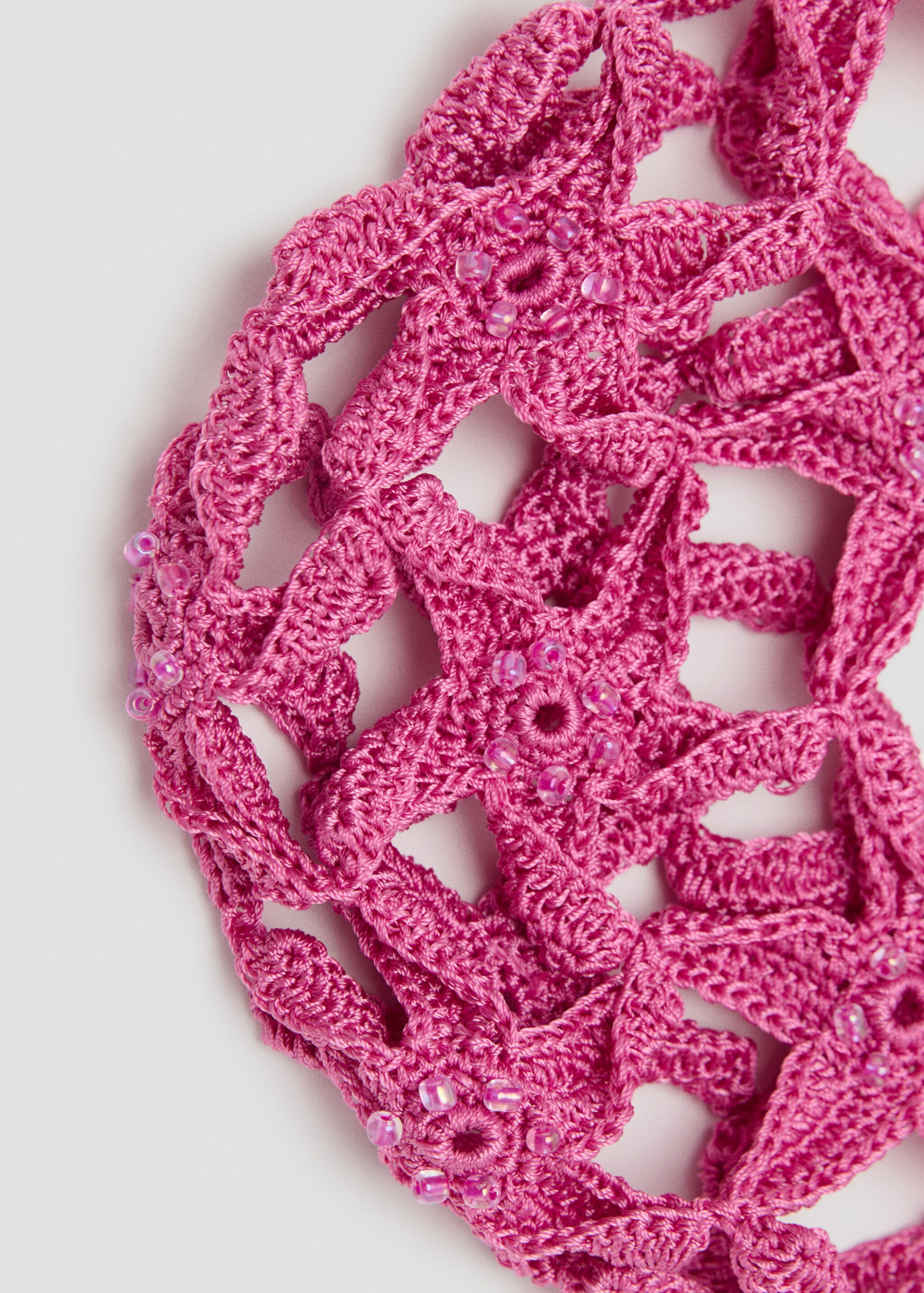 Crochet hat with star design - Details of the article 1