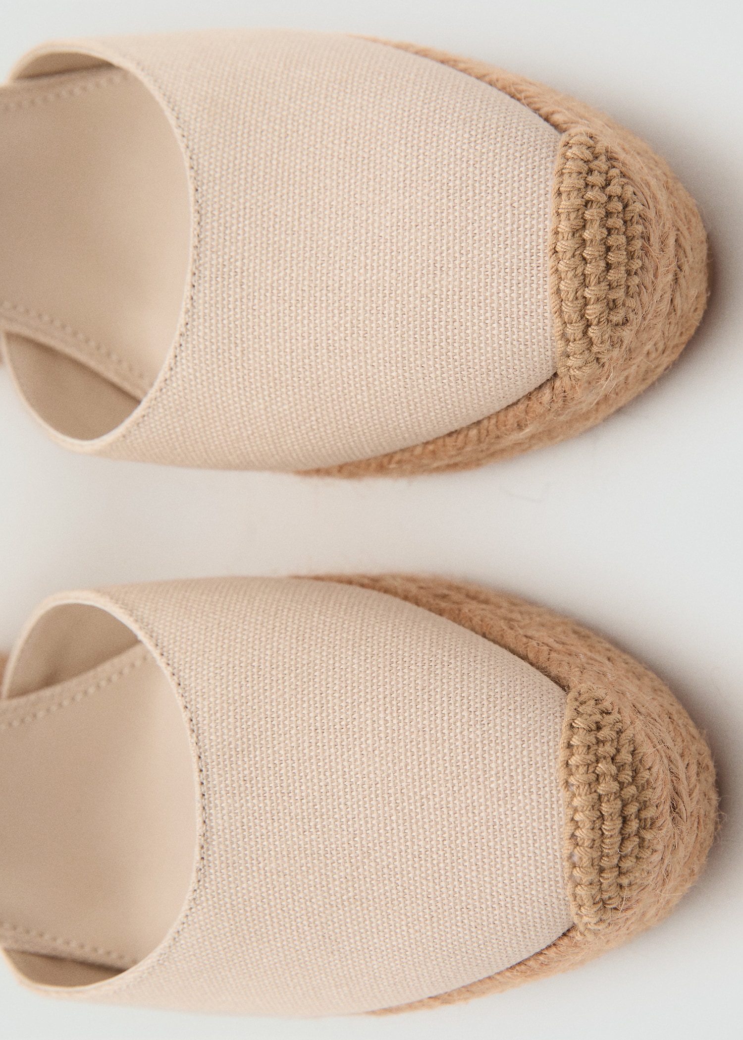 Chaussure à talon compensé avec bride combinée - Détail de l'article 1