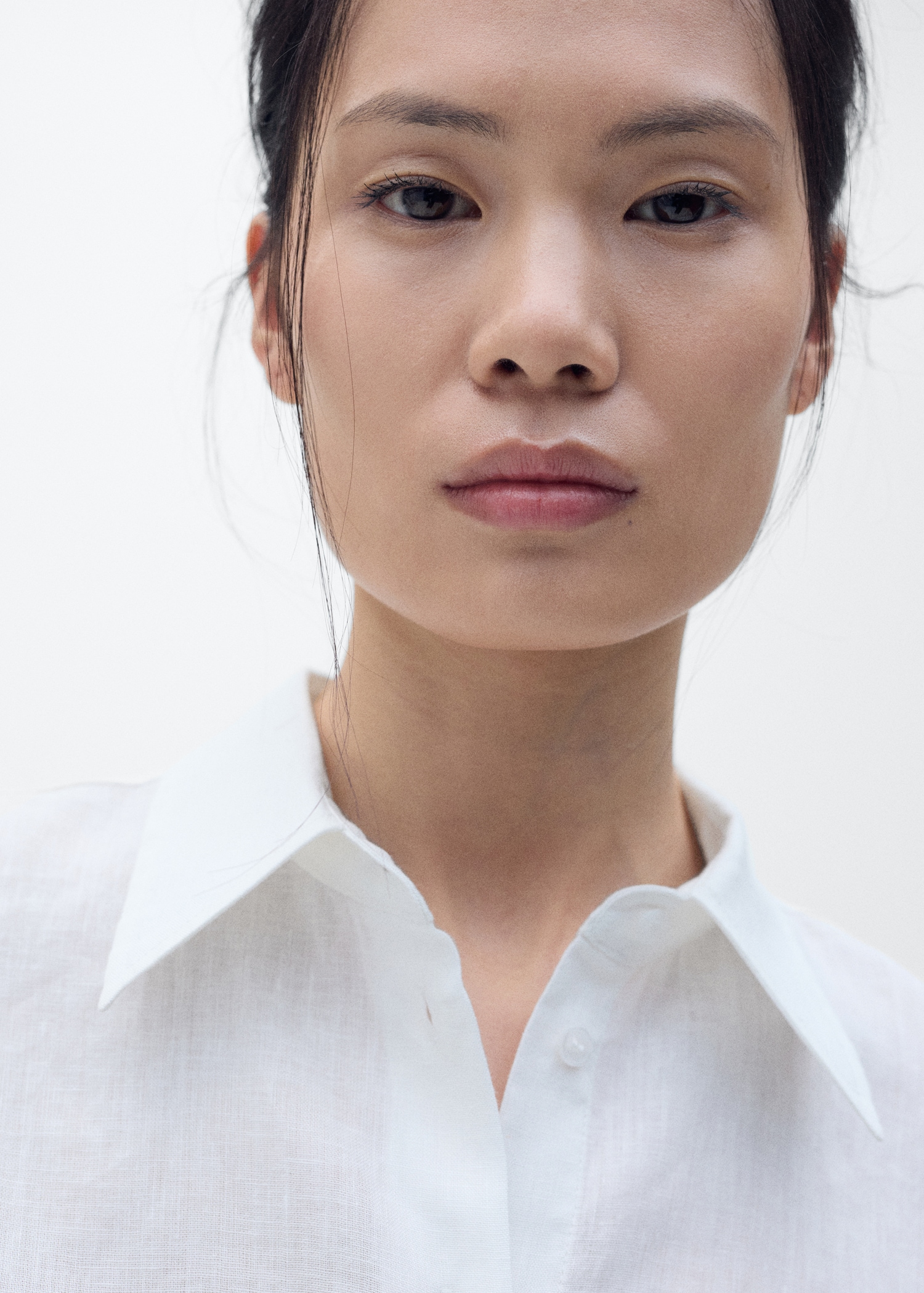 Short sleeve linen-blend shirt - Details of the article 1