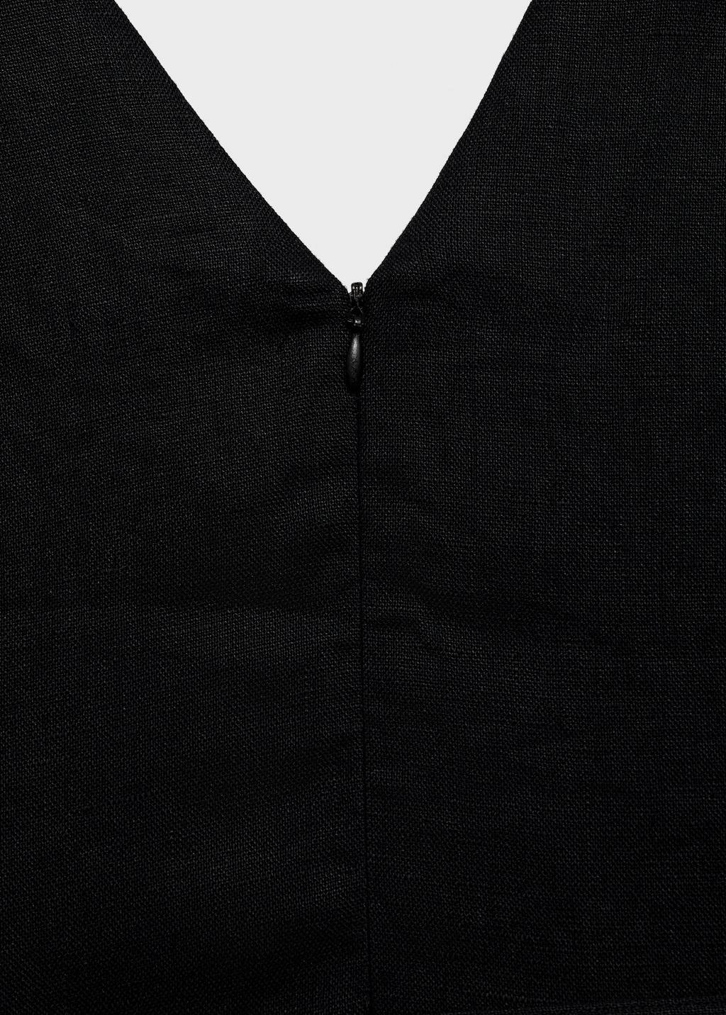 Flared linen dress with belt