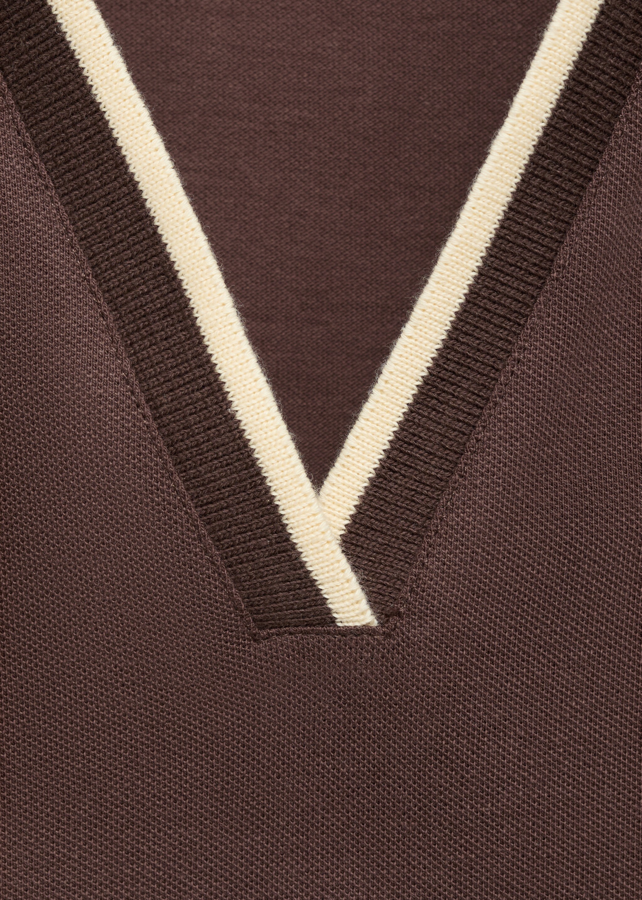 Short polo-style dress - Details of the article 8