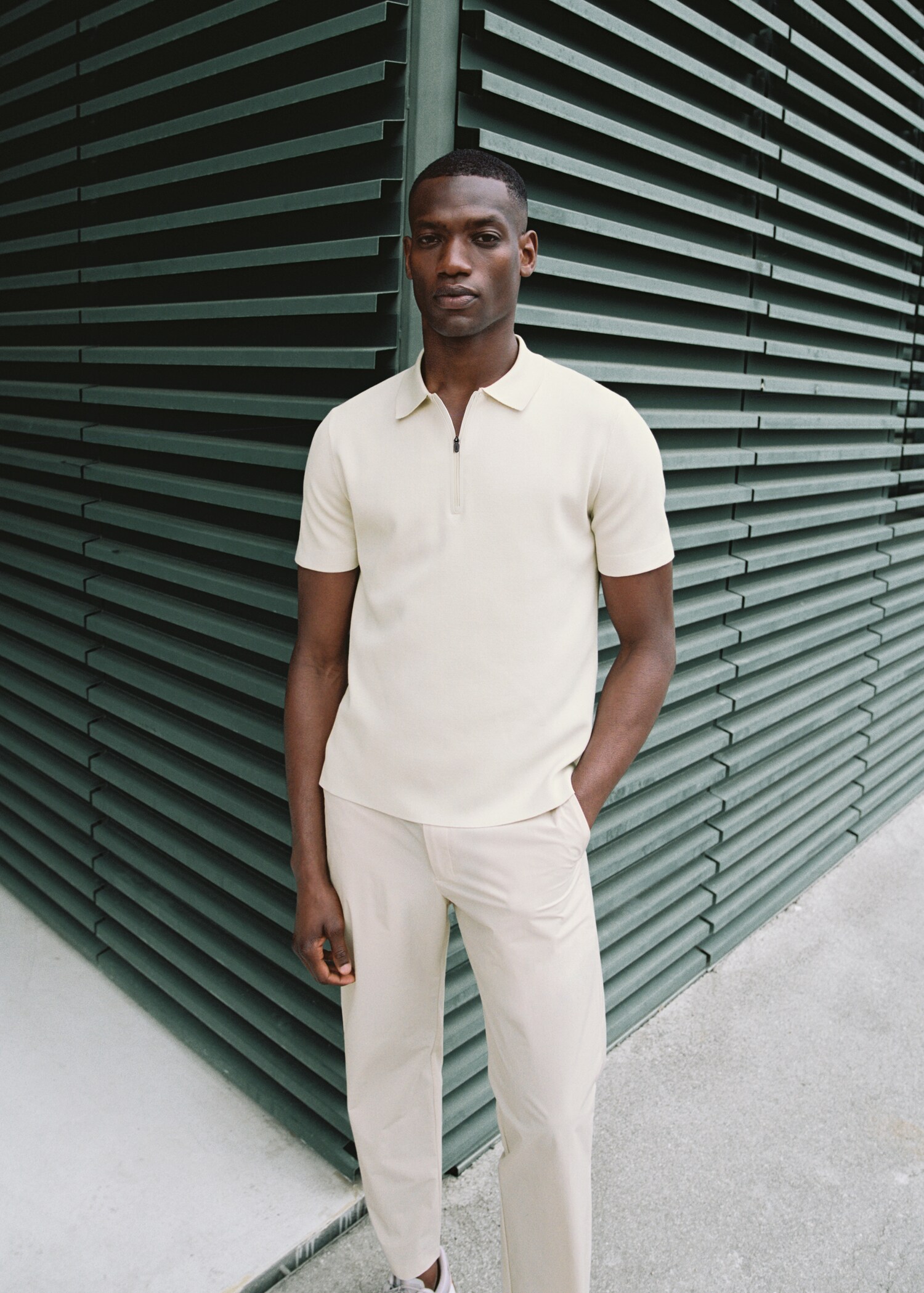 COOLMAX® fine-knit polo shirt with zip - Details of the article 3