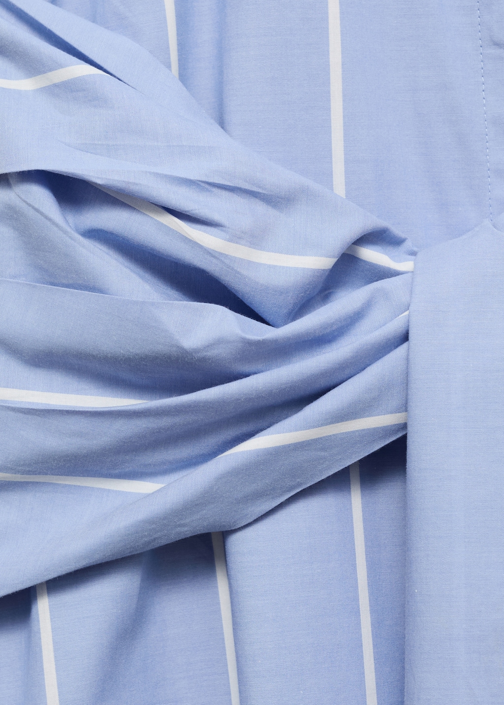 Striped shirt dress with knot