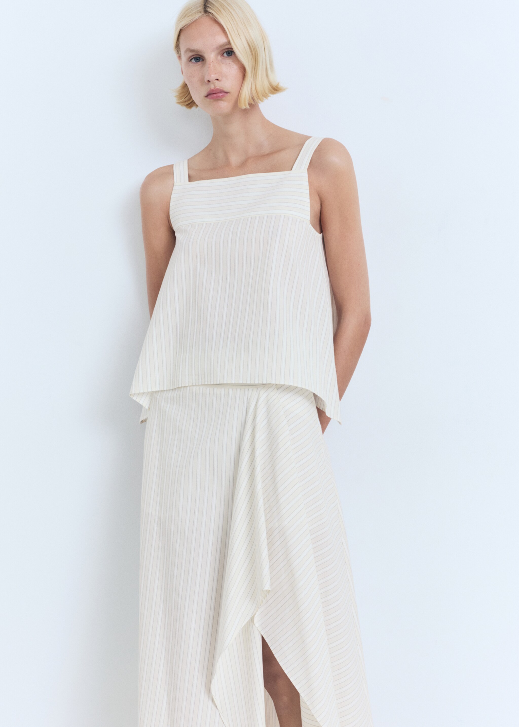 Striped asymmetric skirt - Details of the article 1