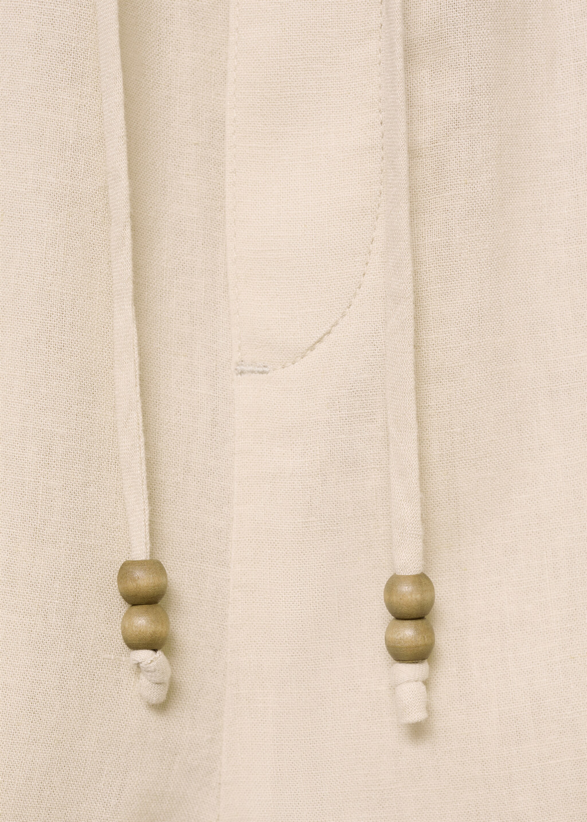 Linen shorts with drawstring - Details of the article 0