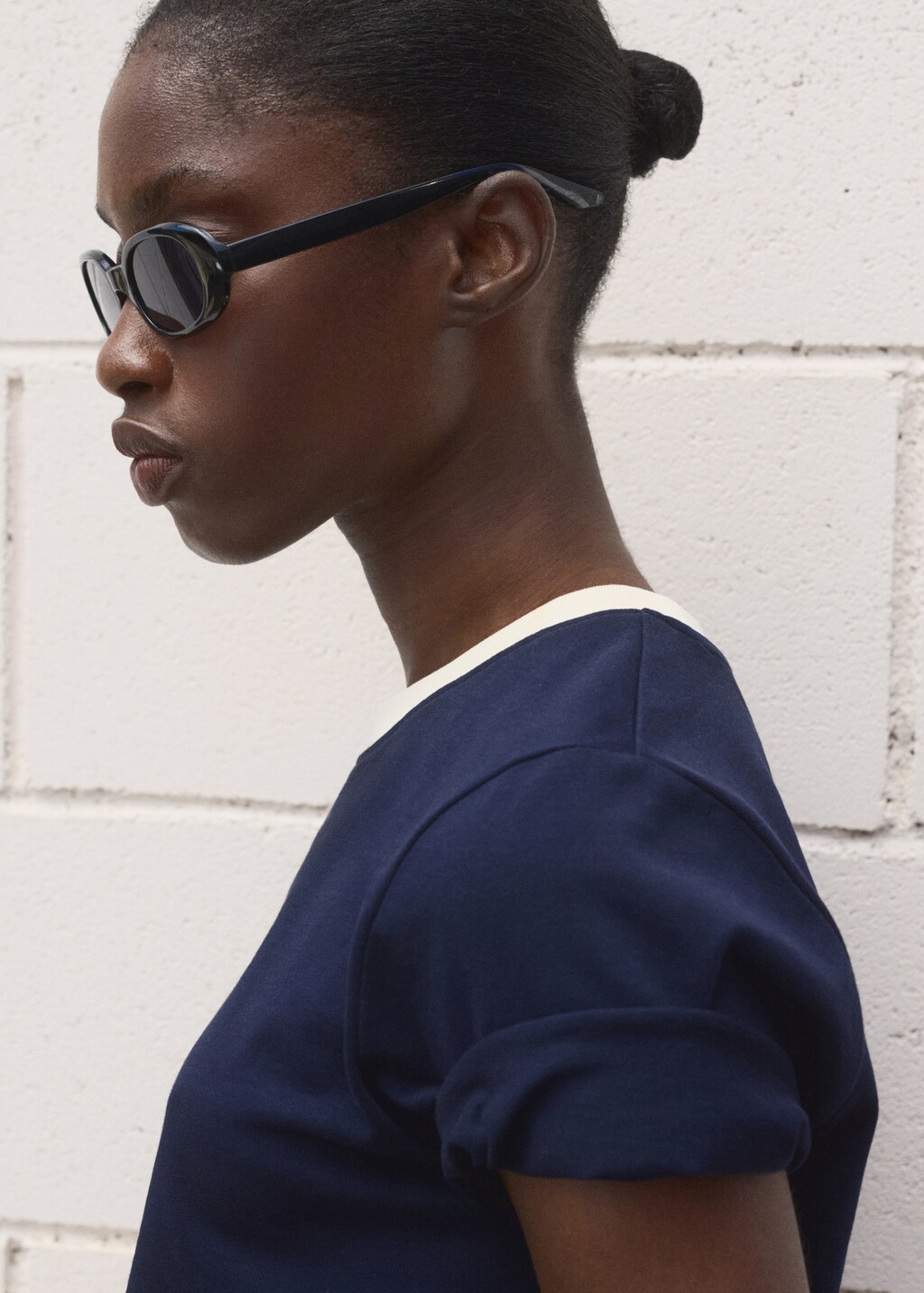 Contrasting collar cotton t-shirt - image 4