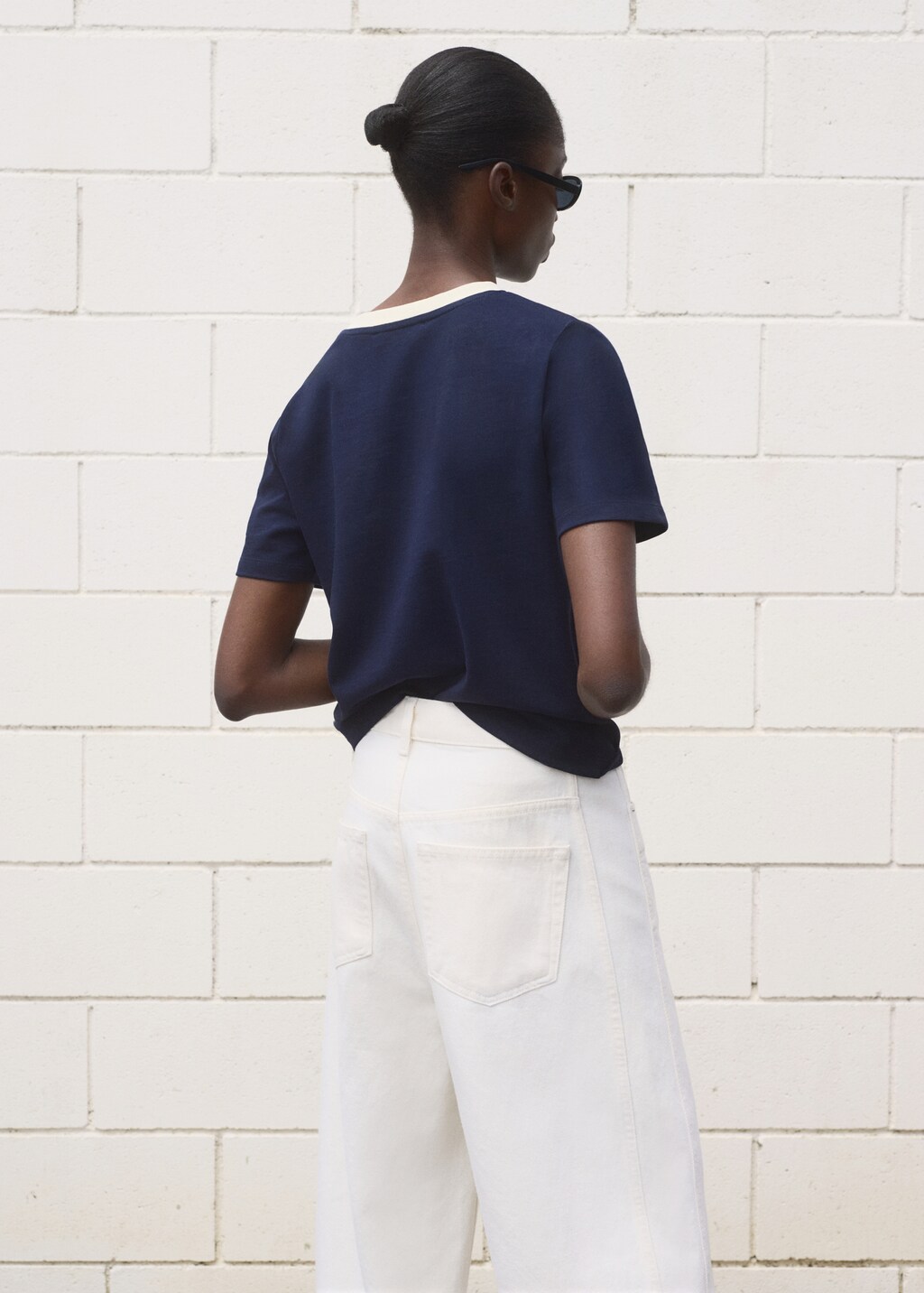 Contrasting collar cotton t-shirt - image 3
