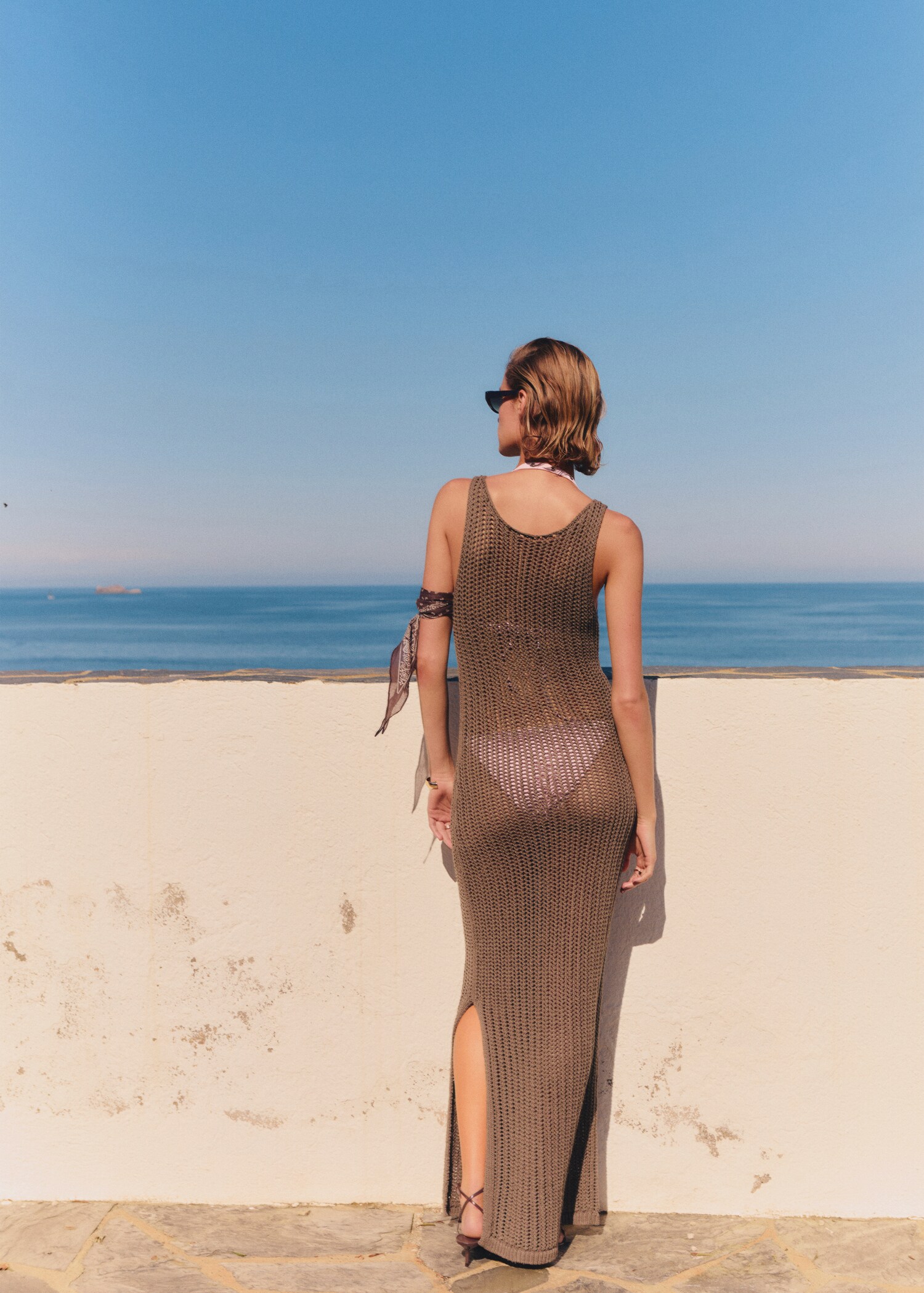 Crochet long dress - Reverse of the article