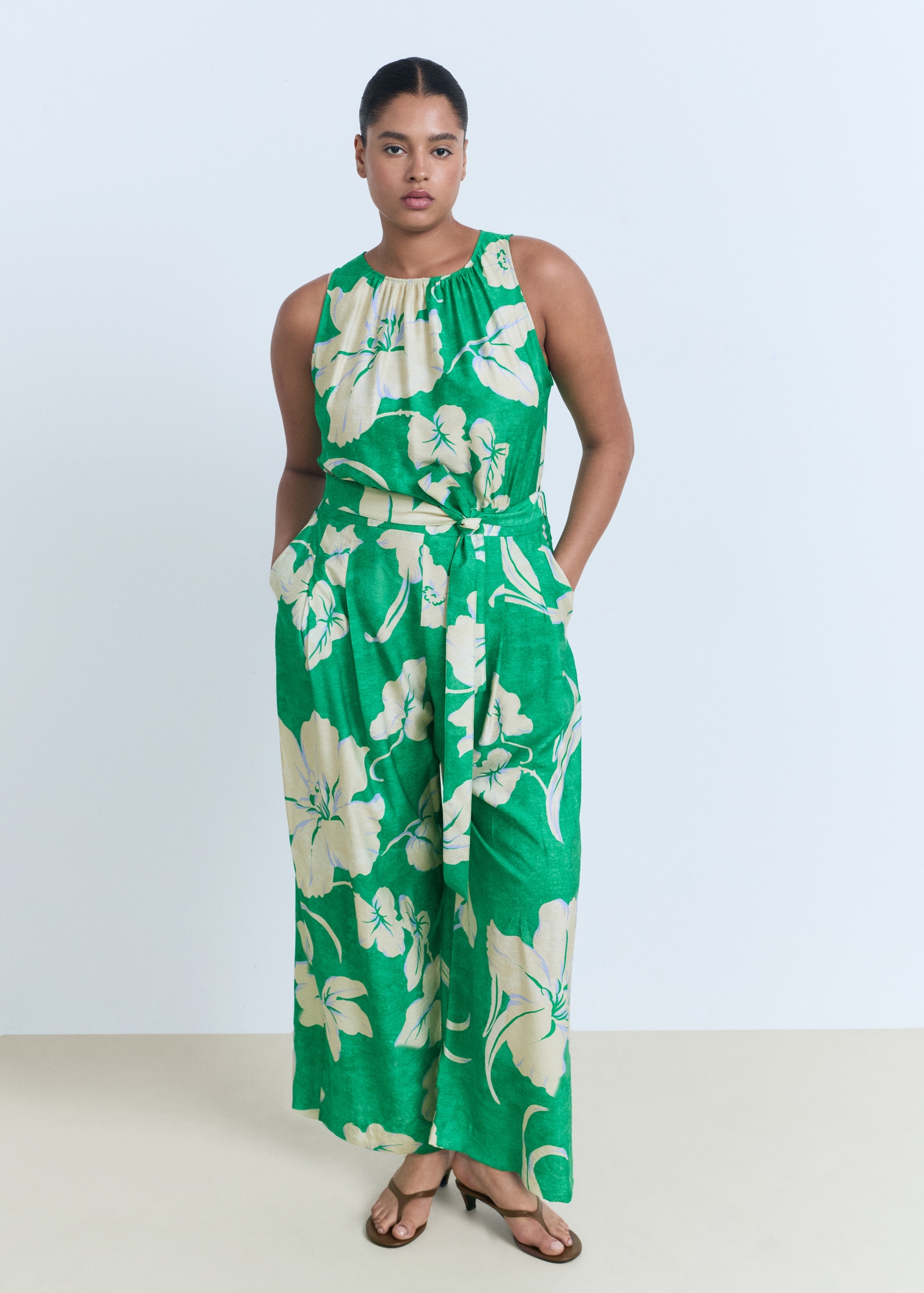 Belt printed jumpsuit - Details of the article 3