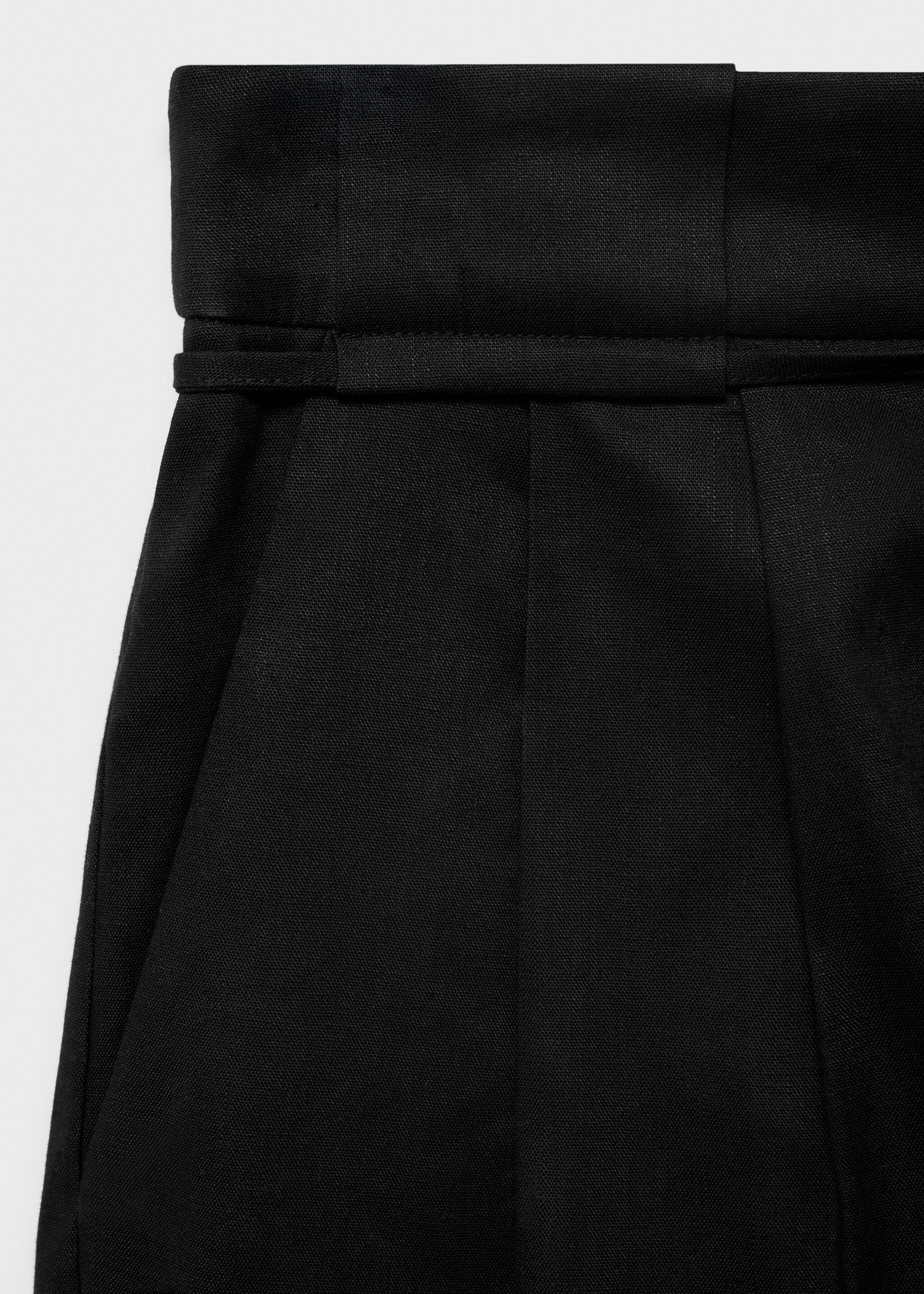 Linen shorts with bow and belt - Details of the article 0