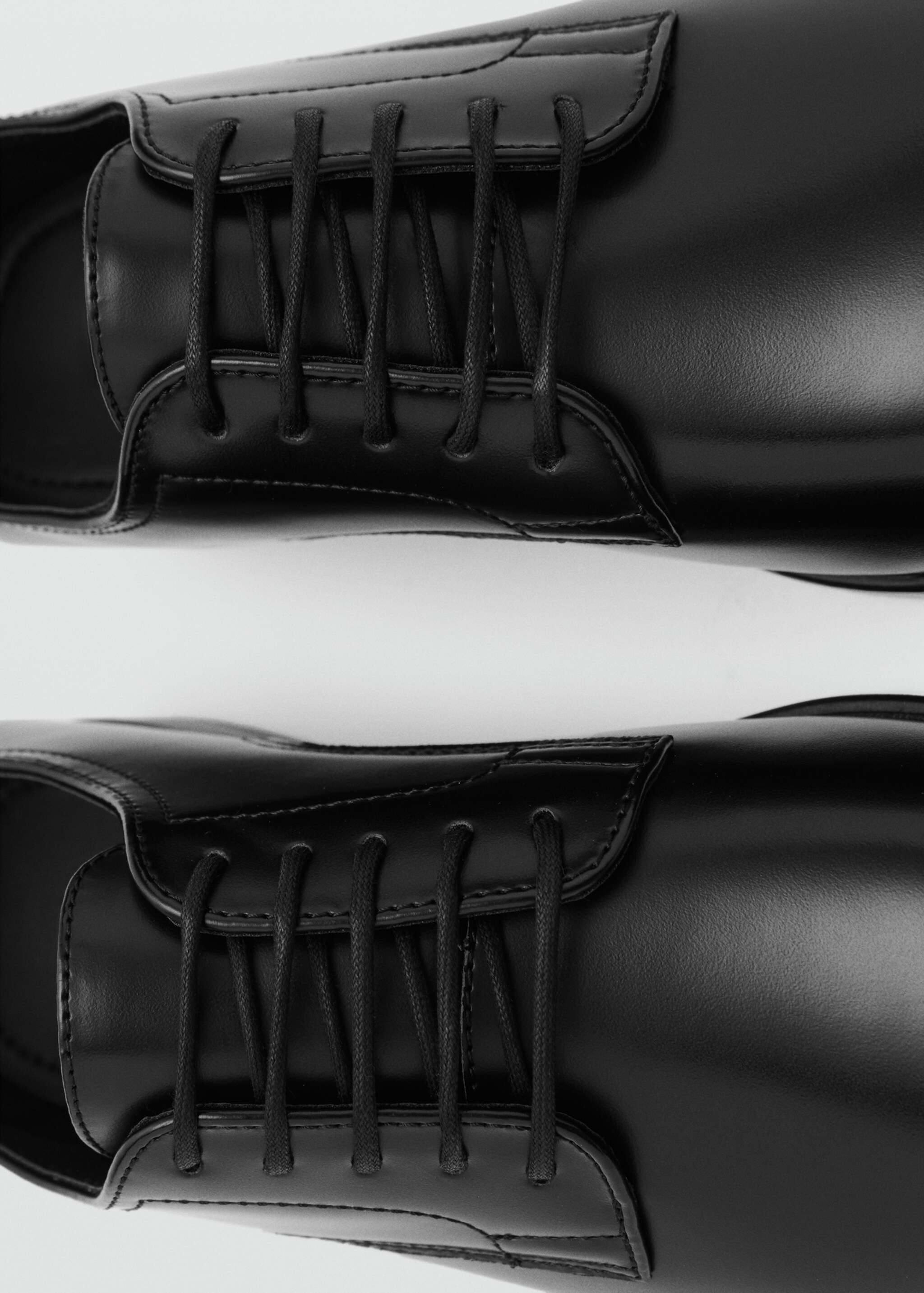 Blucher schoen - Detail van het artikel 2