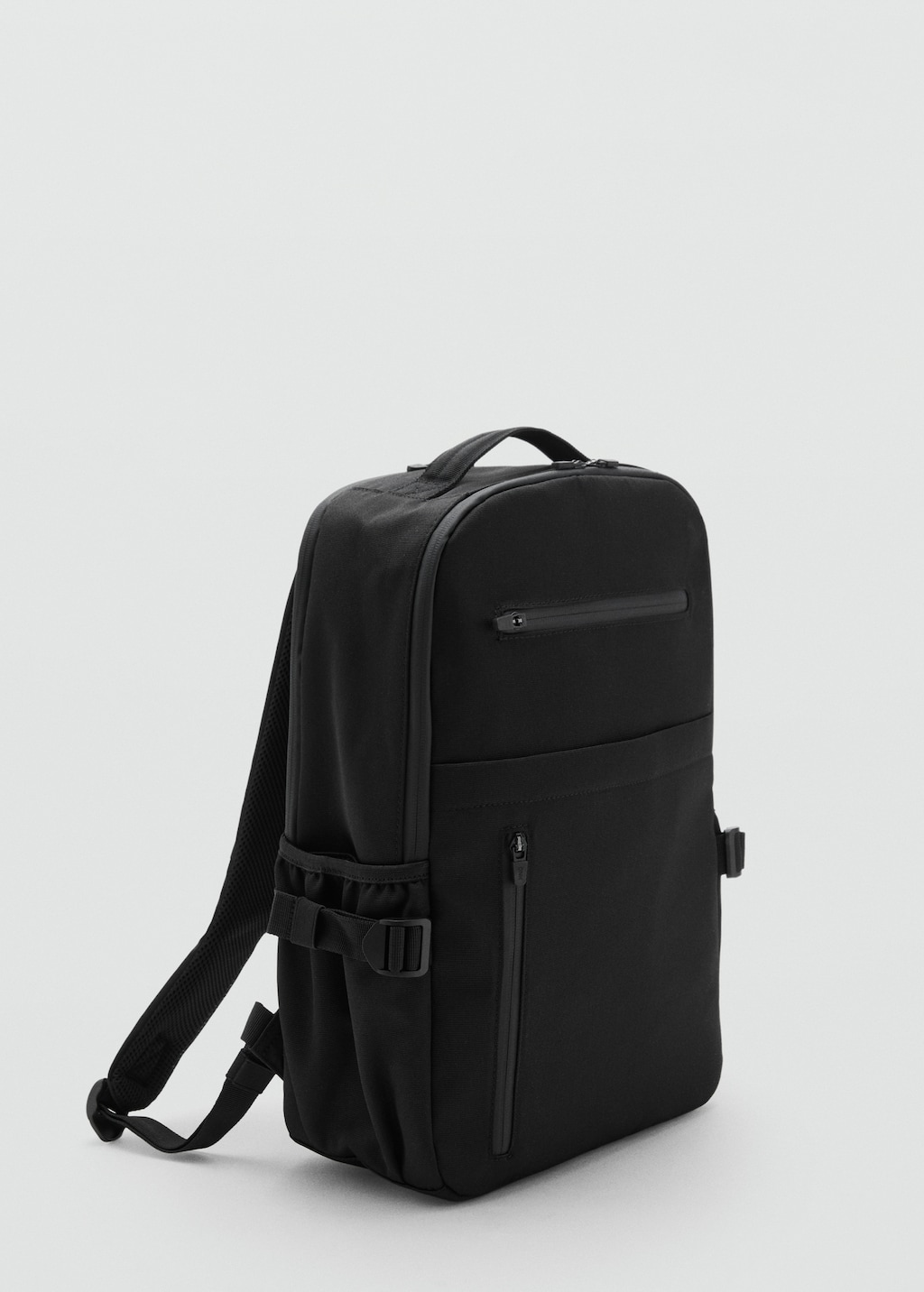 Multi-functional backpack with pockets