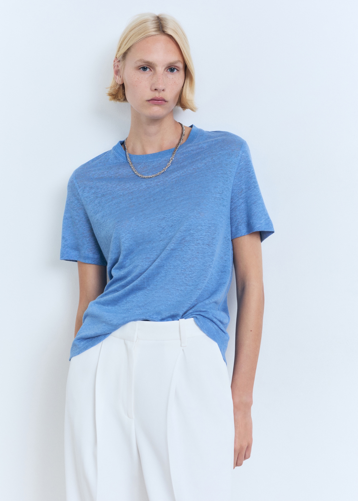 Short-sleeved linen t-shirt - Medium plane