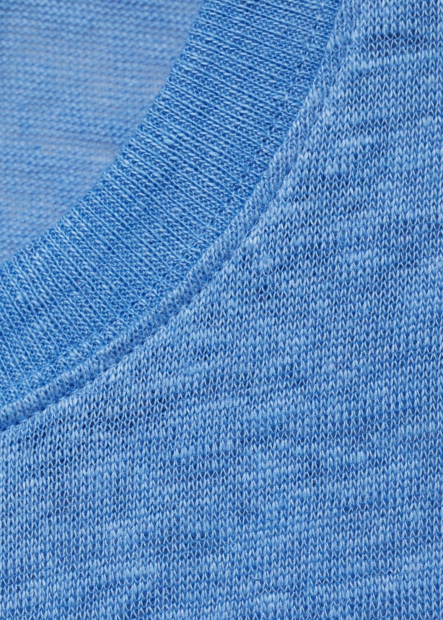 Short-sleeved linen t-shirt - Details of the article 8
