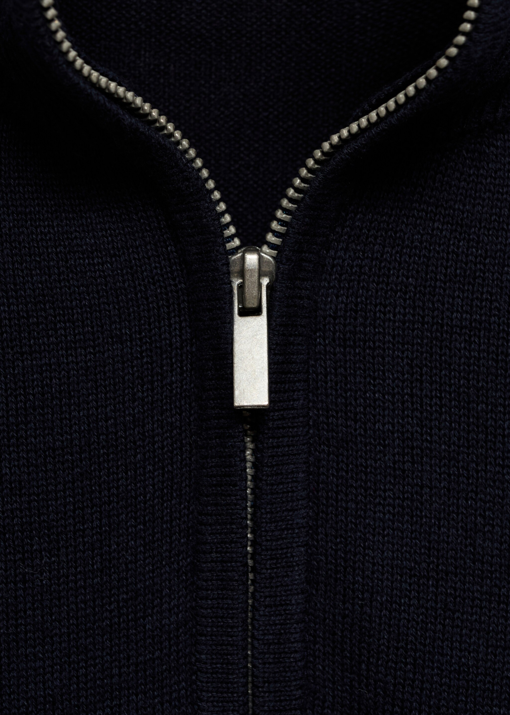 Pull-over maille col montant - Détail de l'article 8