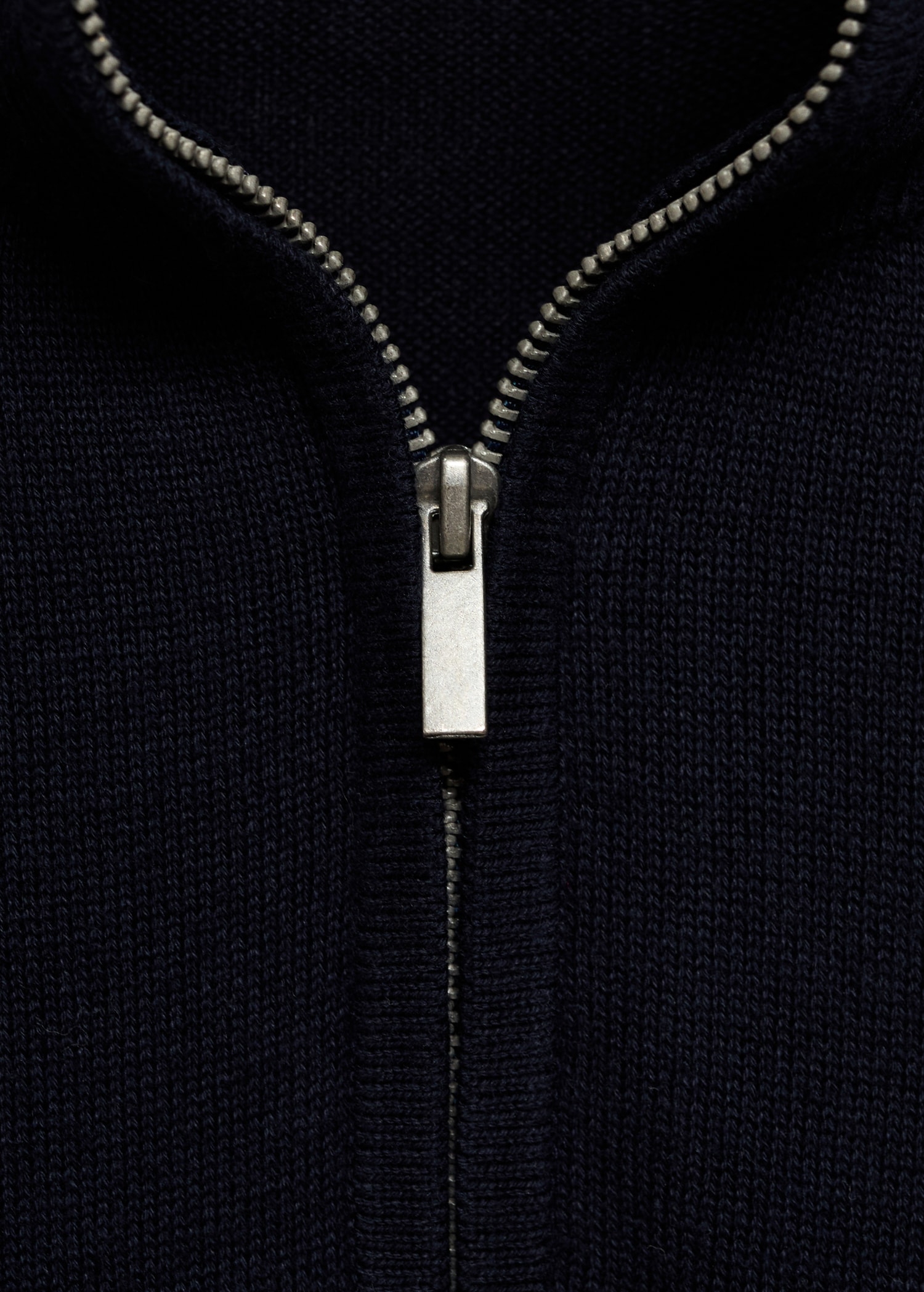Pull-over maille col montant - Détail de l'article 8