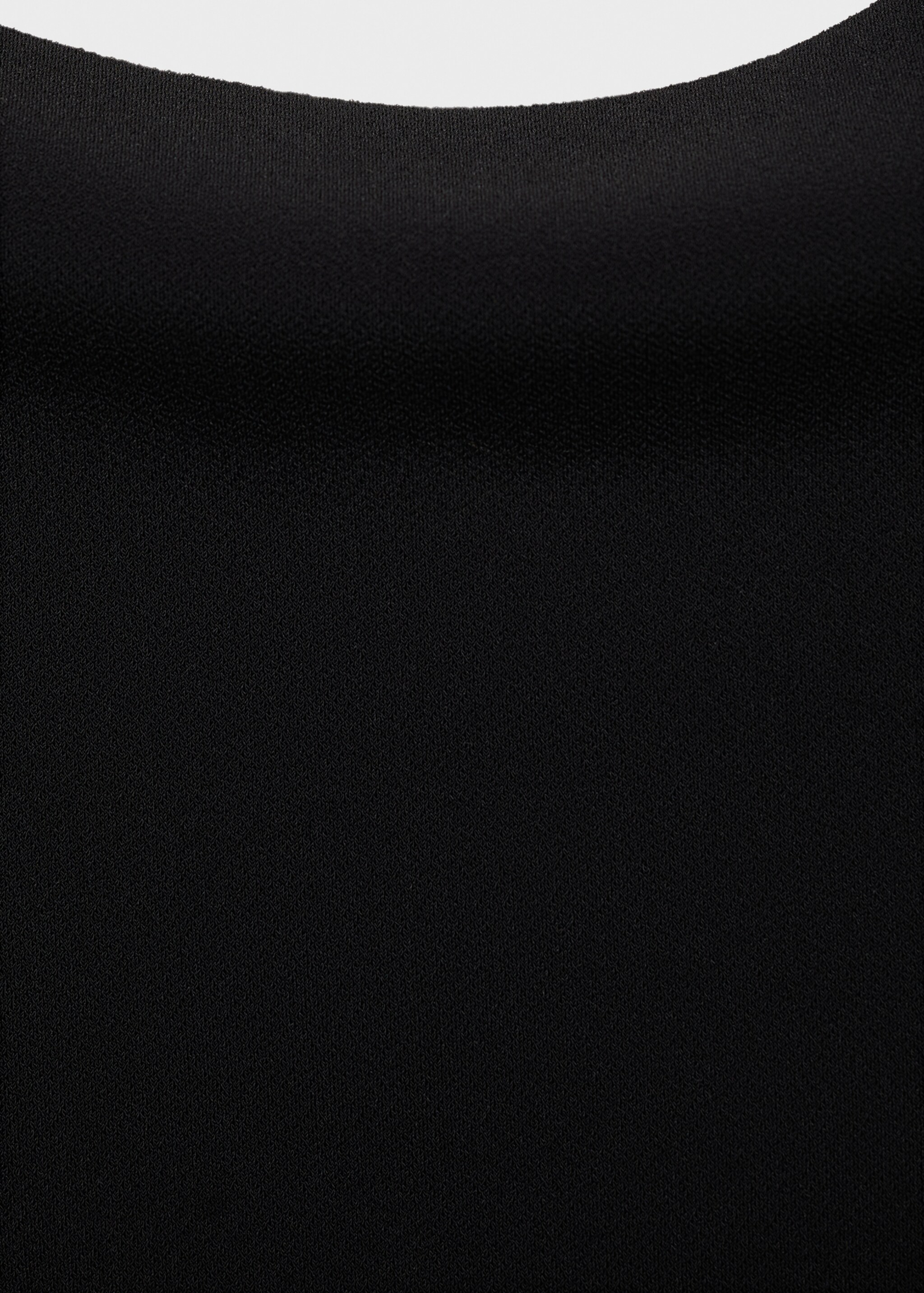 Open-back top - Details of the article 8