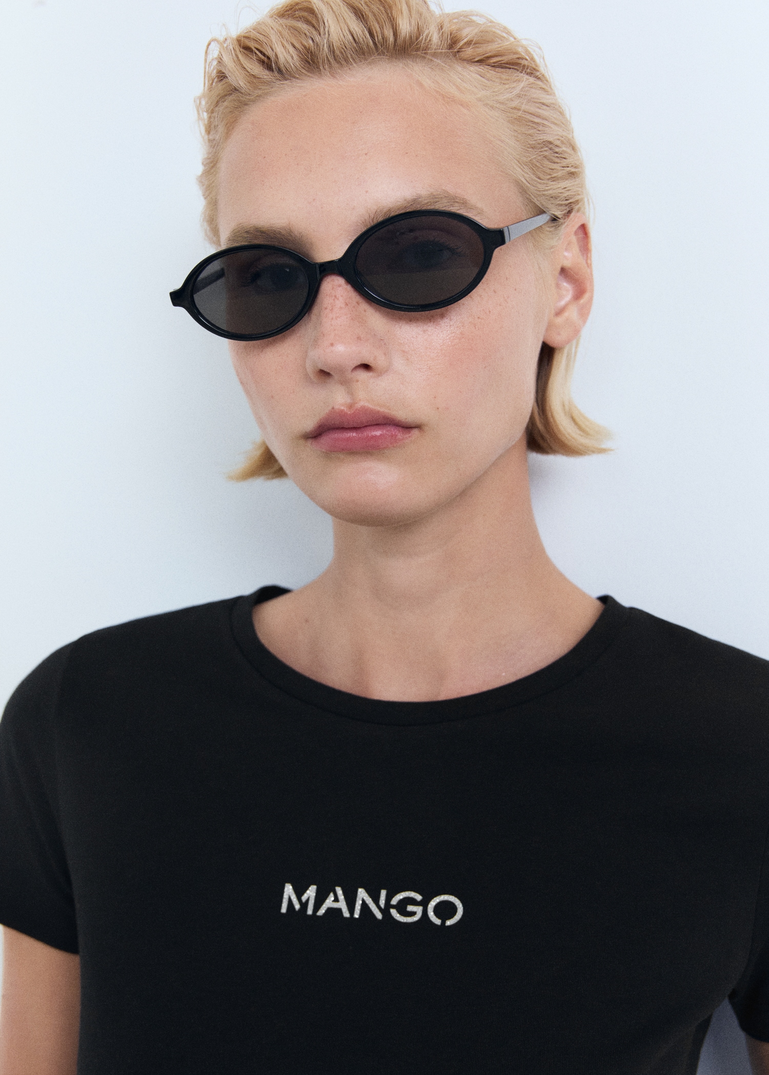 T-shirt logo en coton - Plan moyen