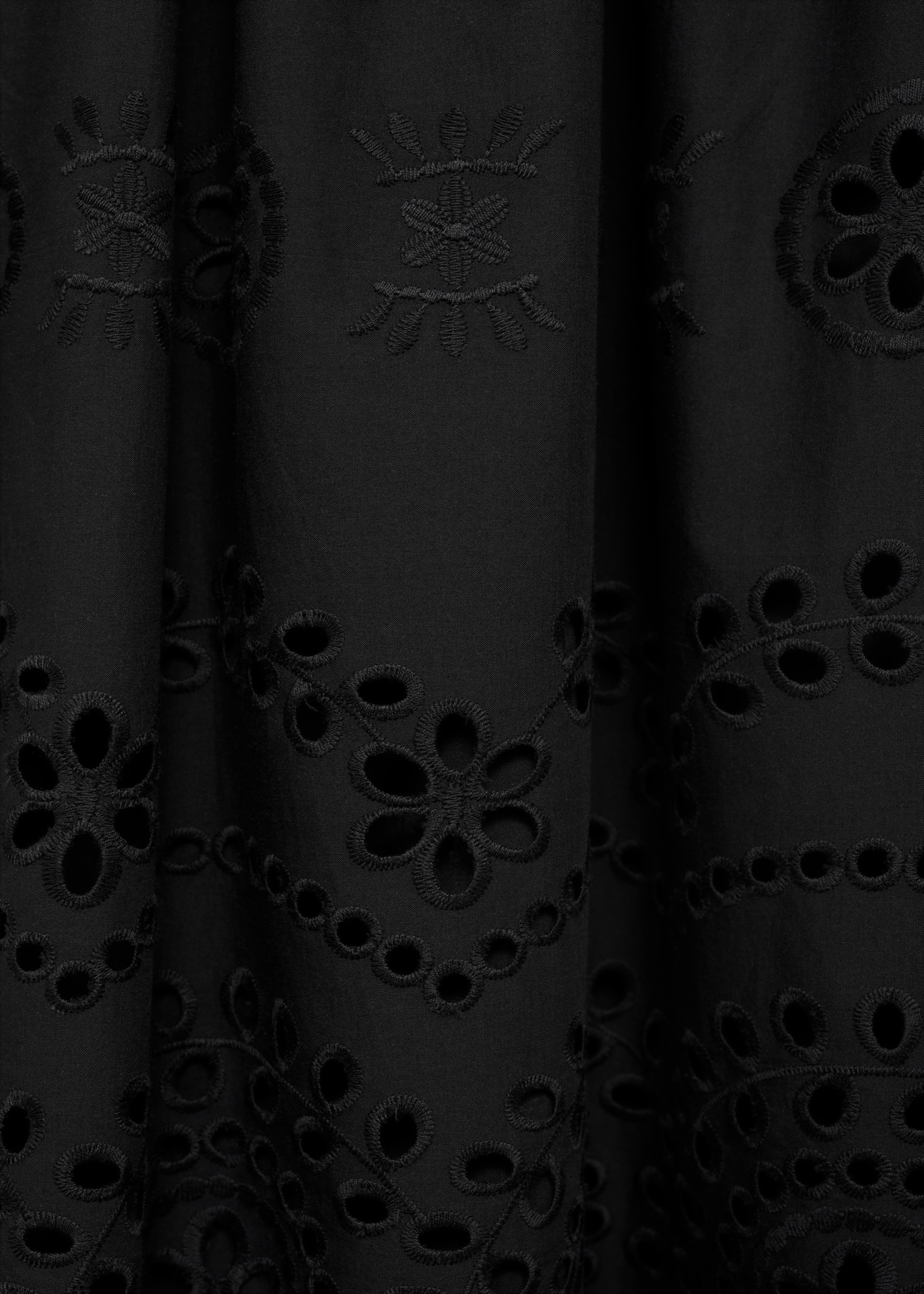 Vestido combinado bordados calados - Detalle del artículo 0