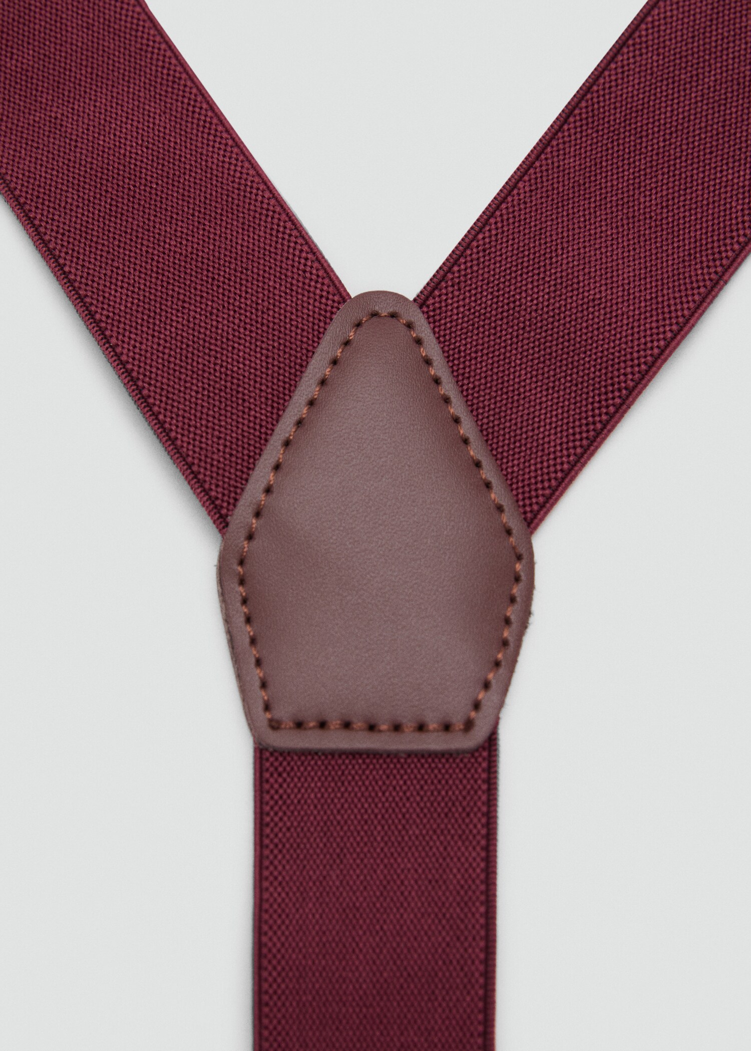 Verstellbare elastische Riemen mit Lederdetails - Mittlere Ansicht