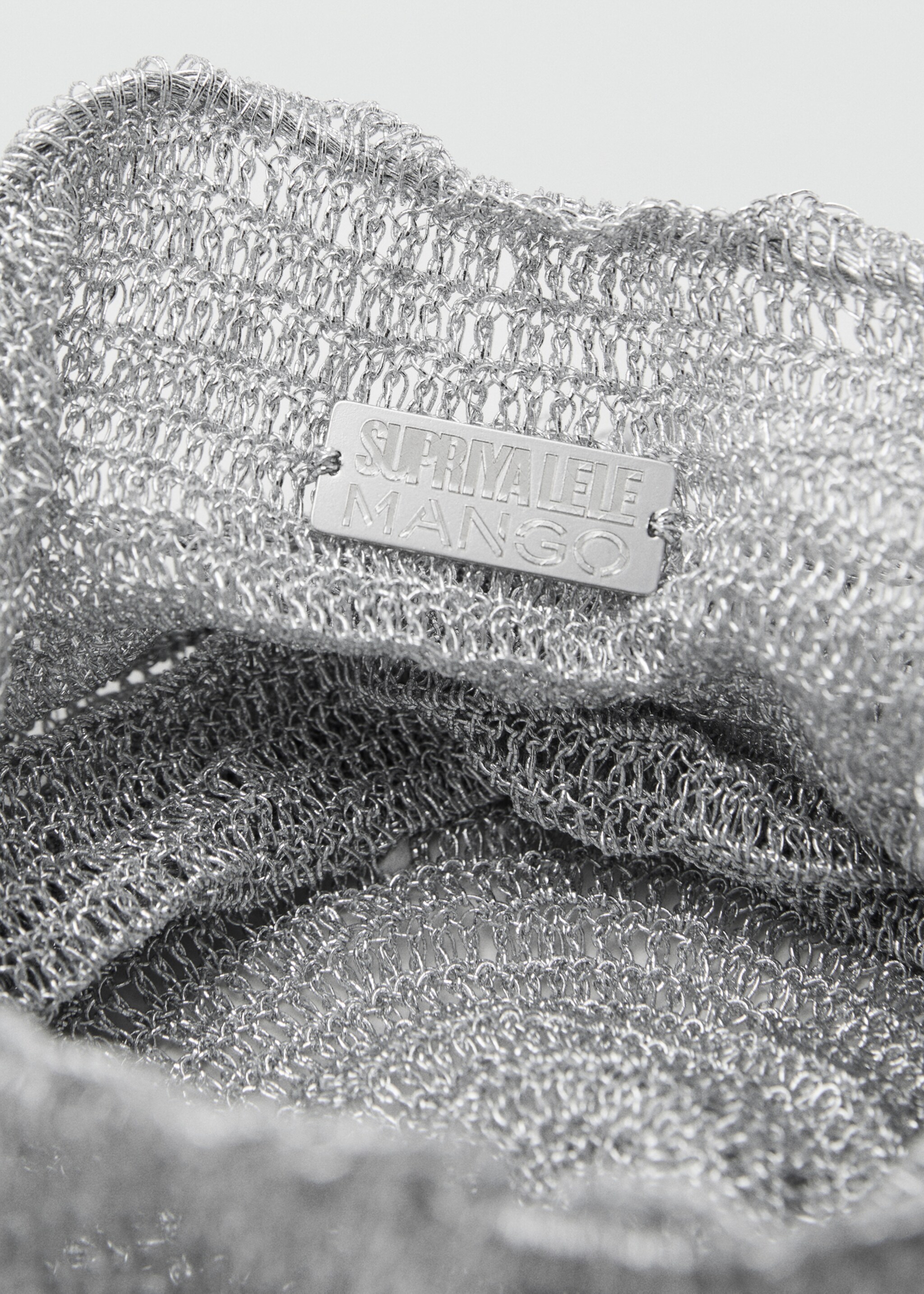 Lurex bucket bag with tassel - Details of the article 2