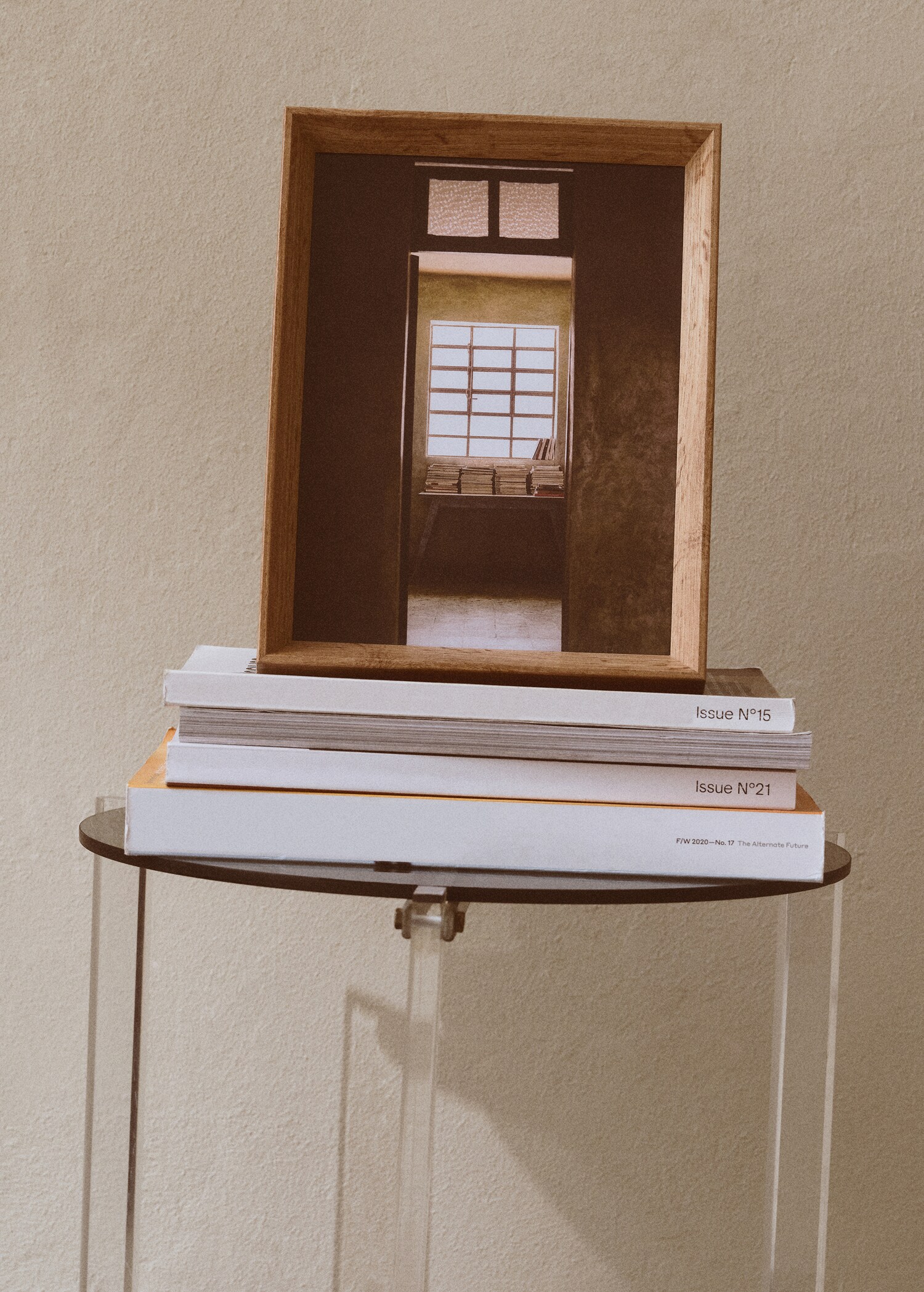Medium bevelled wood frame - Details of the article 6