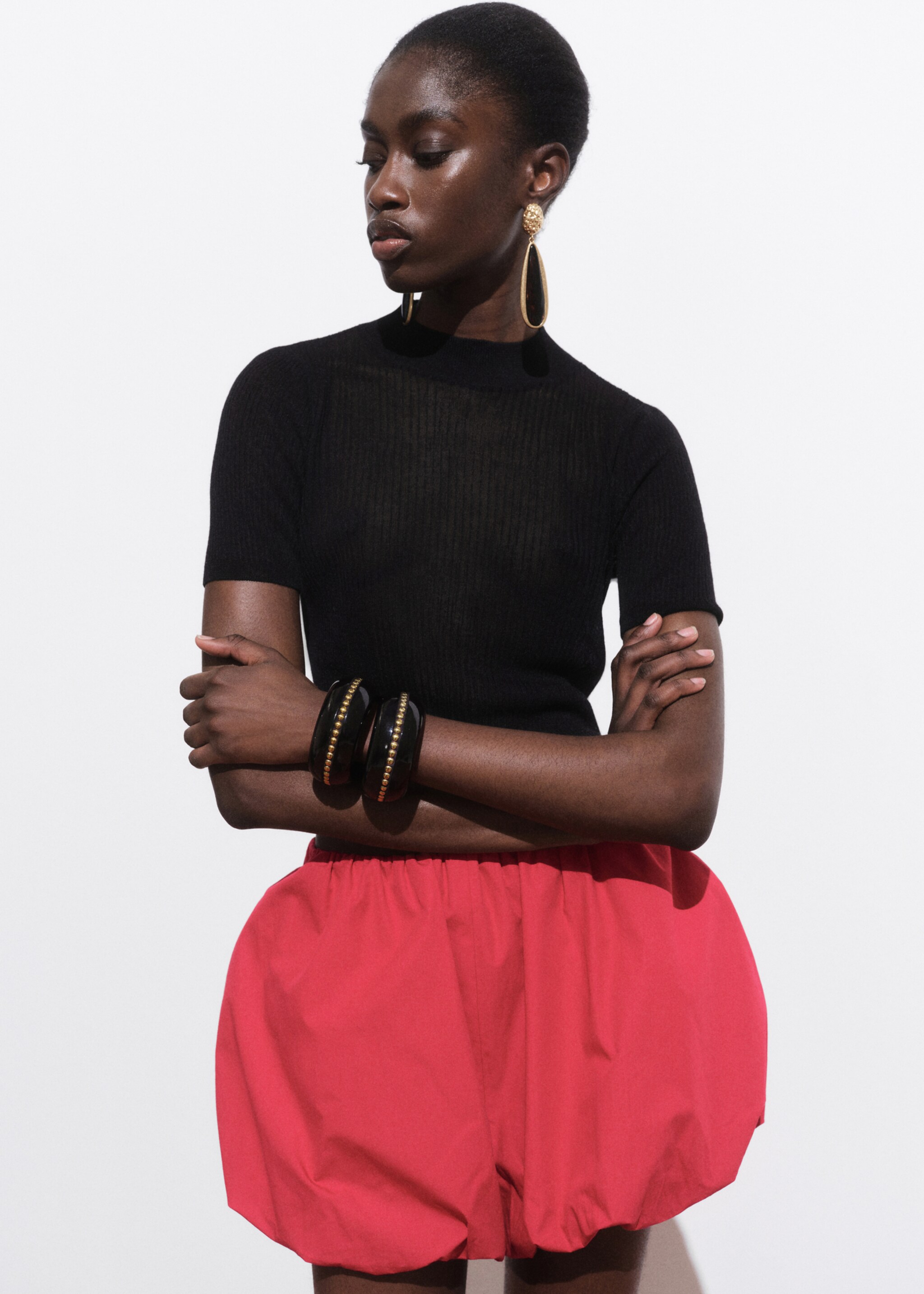 Knitted cropped sweater - Medium plane