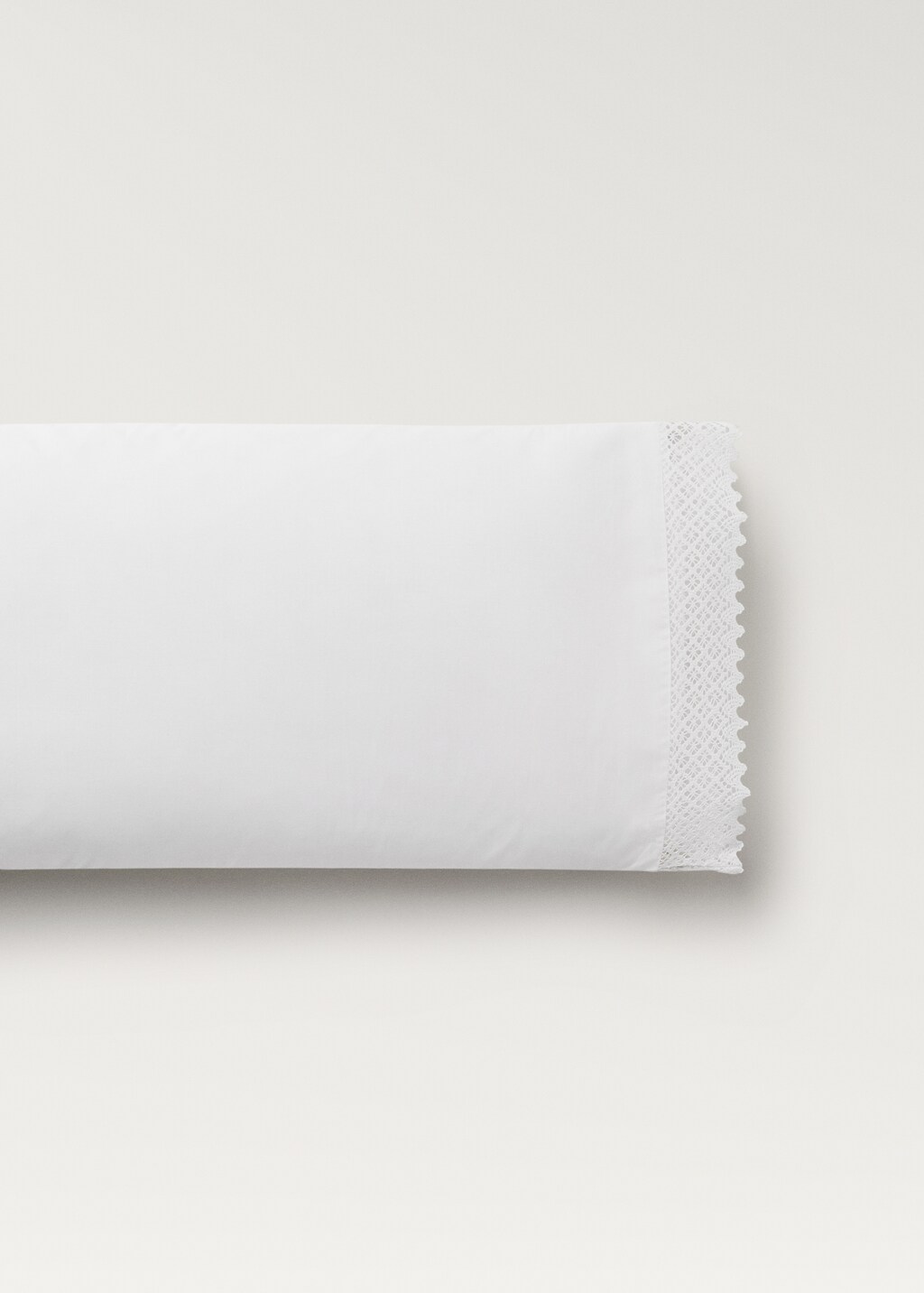 Pillowcase with lace trim 45x110