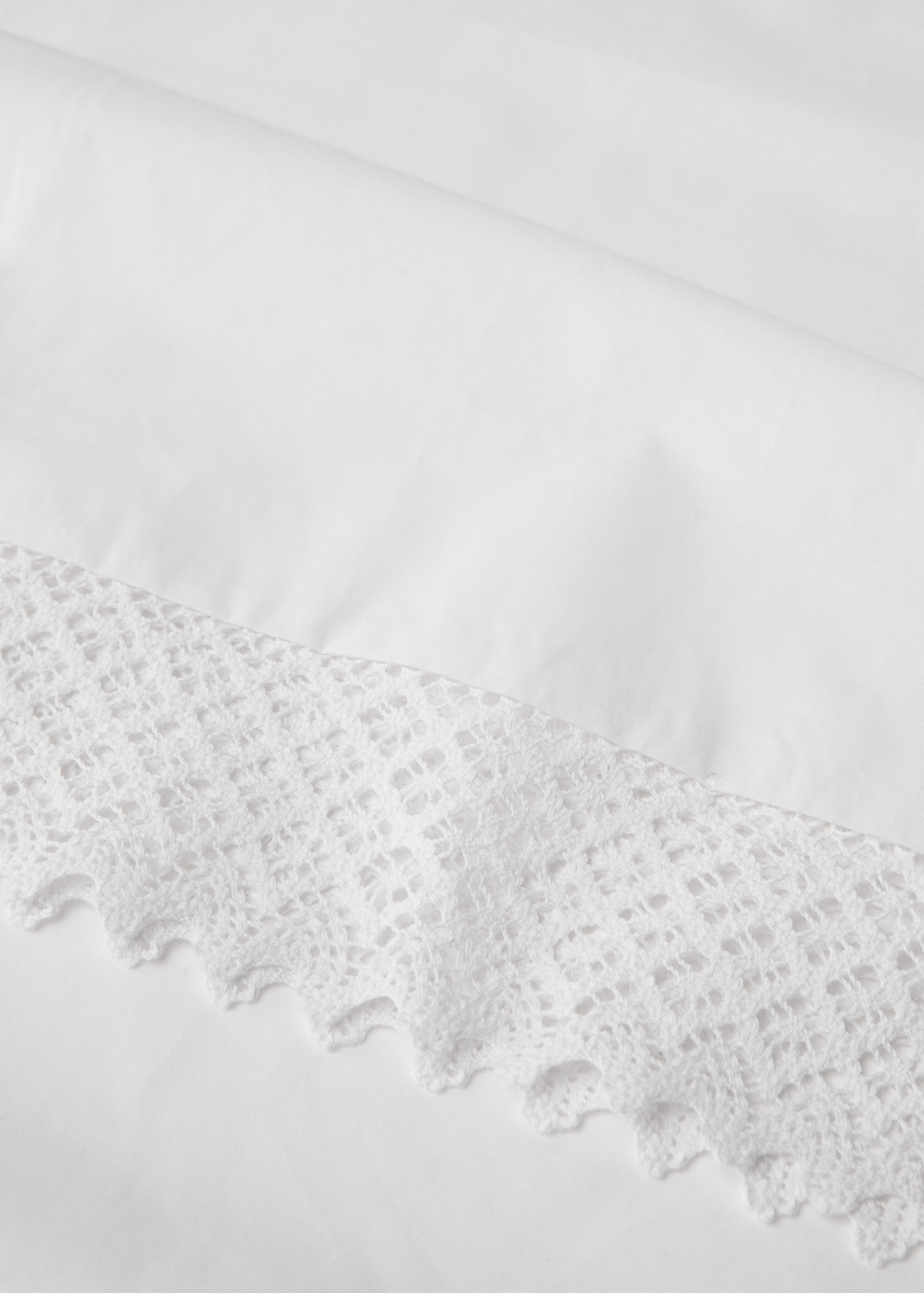 Pillowcase with lace trim 45x110 - Details of the article 2
