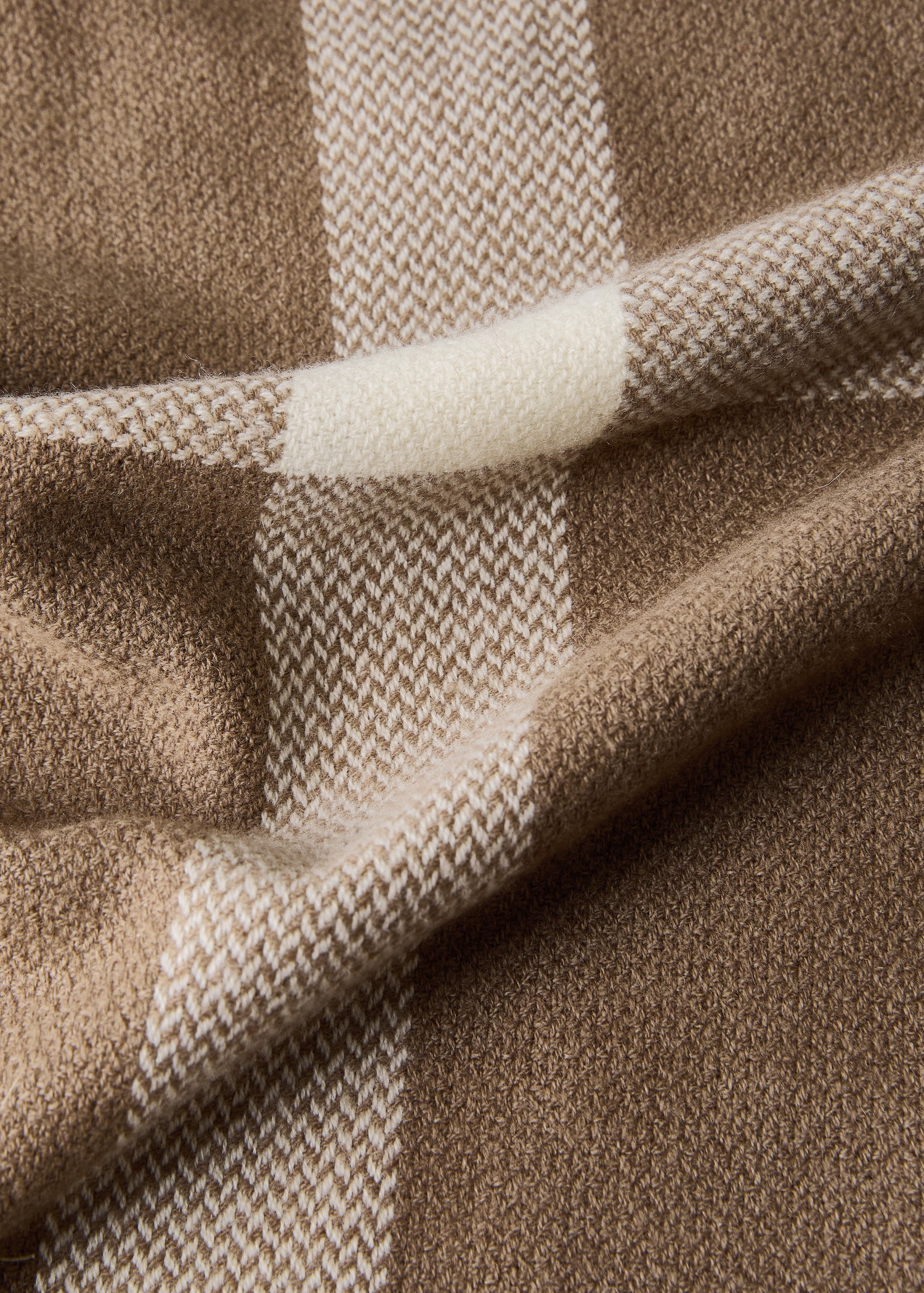 Blanket/plaid silvana - Details of the article 2