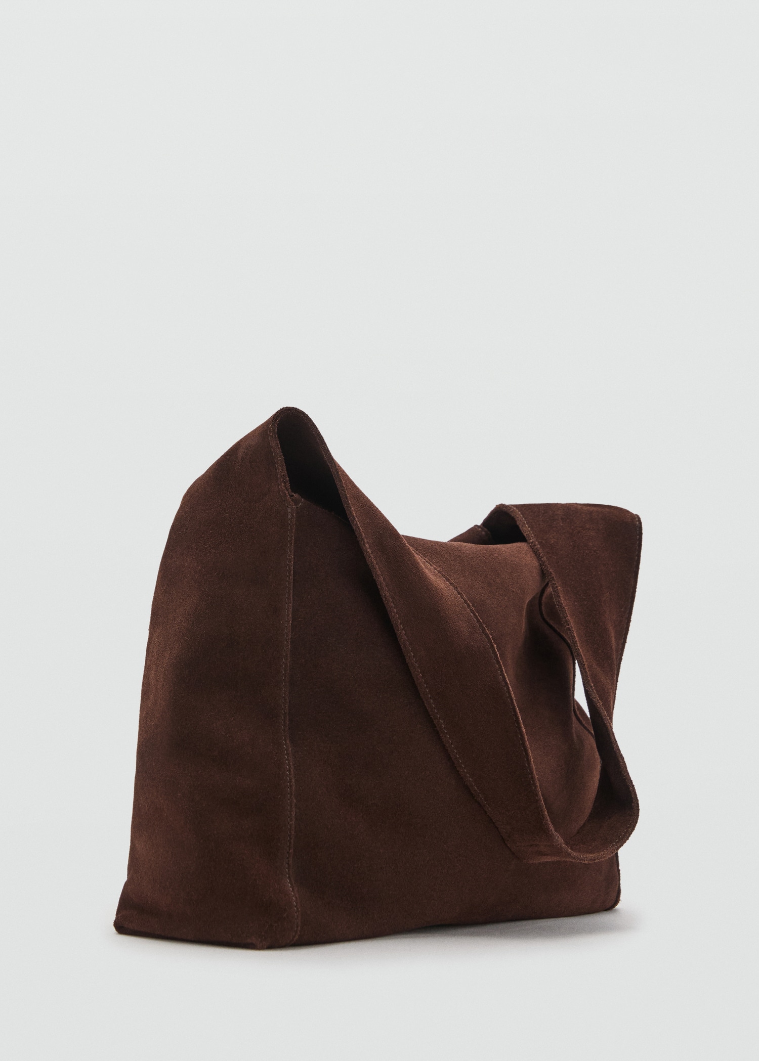 Sac porté épaule en daim - Plan moyen