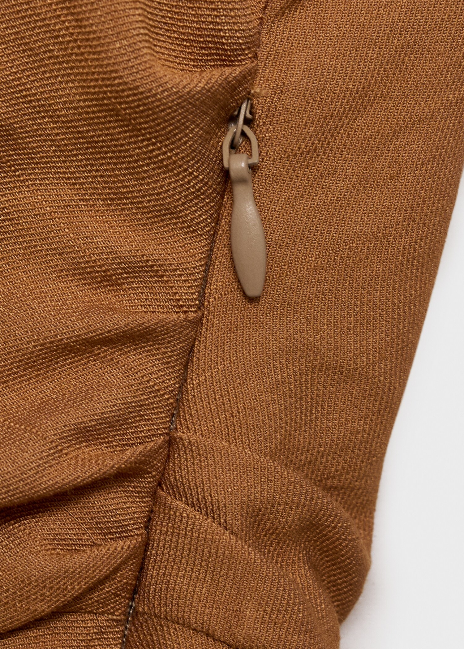 Robe asymétrique drapée - Détail de l'article 0