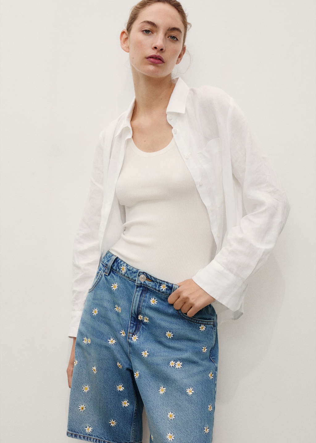 Floral-embroidered denim bermuda shorts