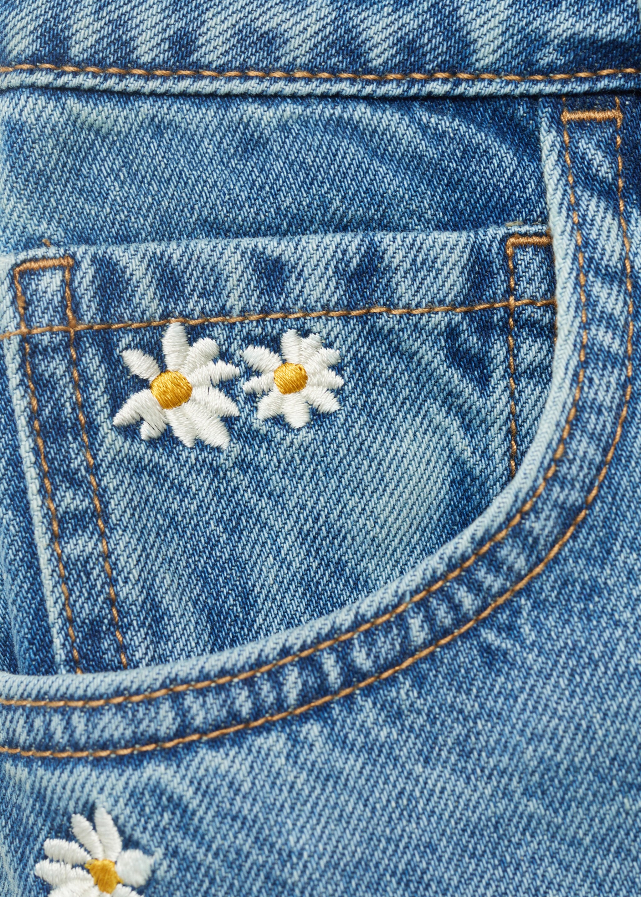 Denim bermuda shorts with floral embroidery - Details of the article 8