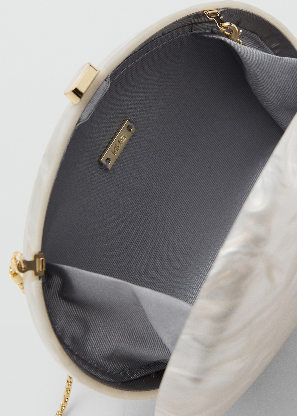 Oval clutch bag - image 3