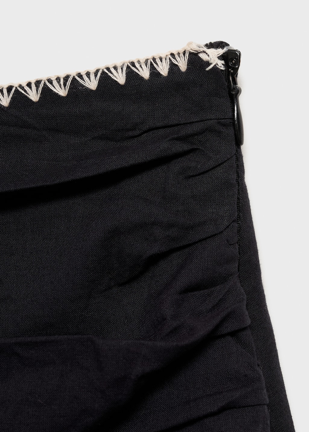 Embroidered ruffled skirt