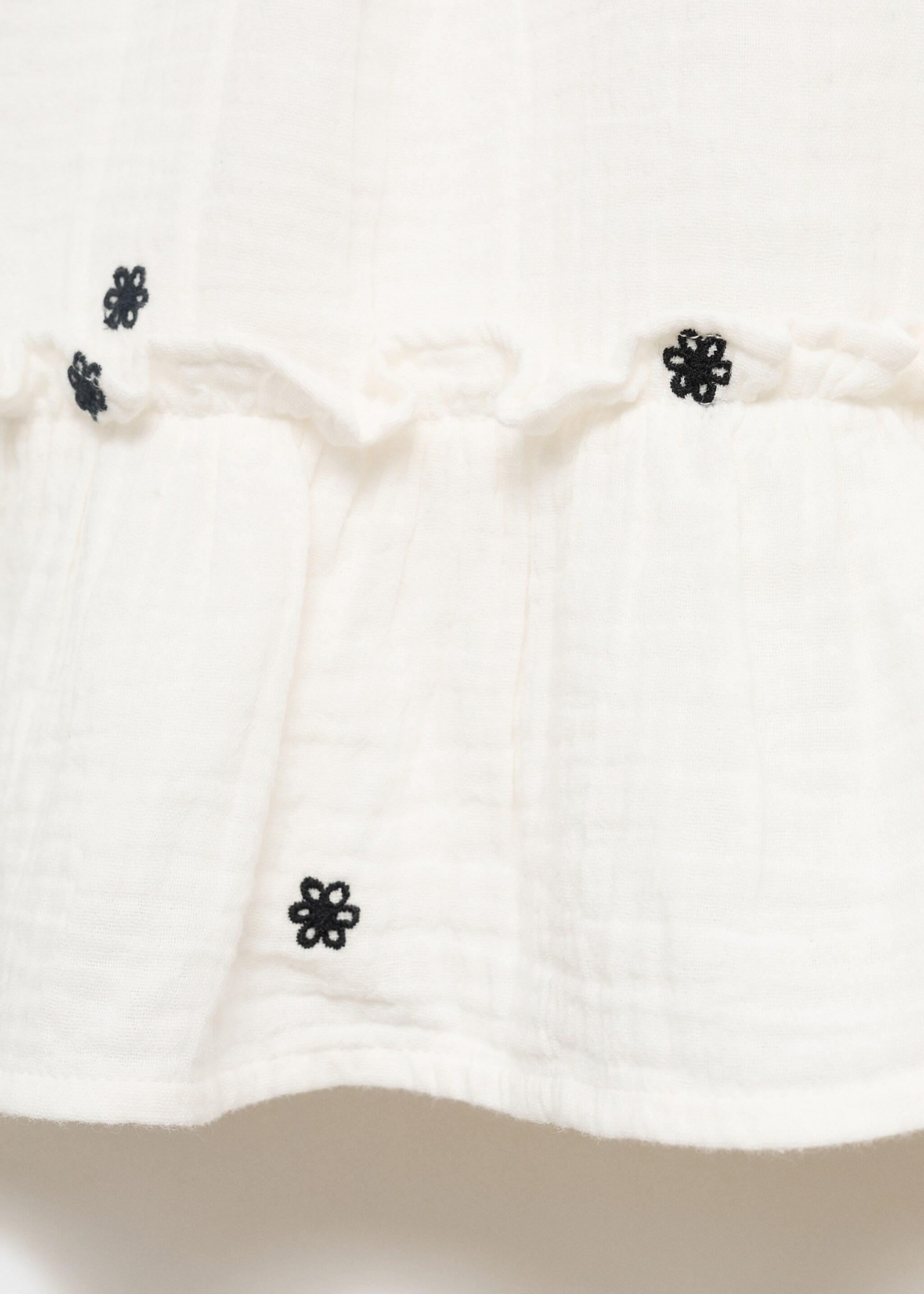 Robe en coton broderie à fleurs - Détail de l'article 0