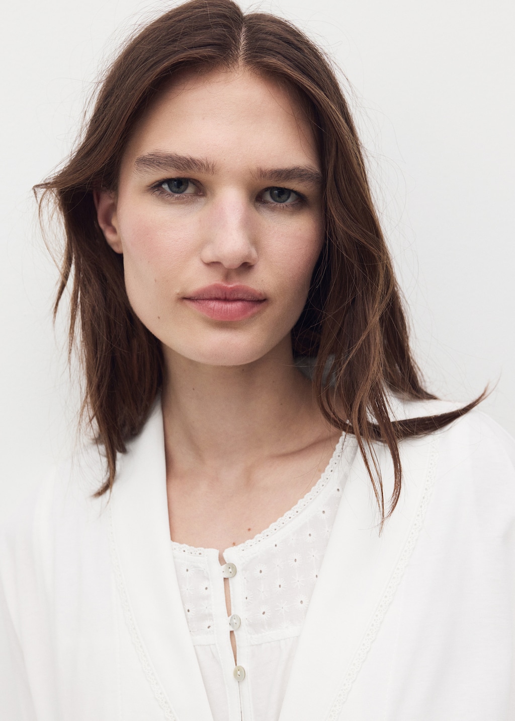 Cotton gown with embroidery detail