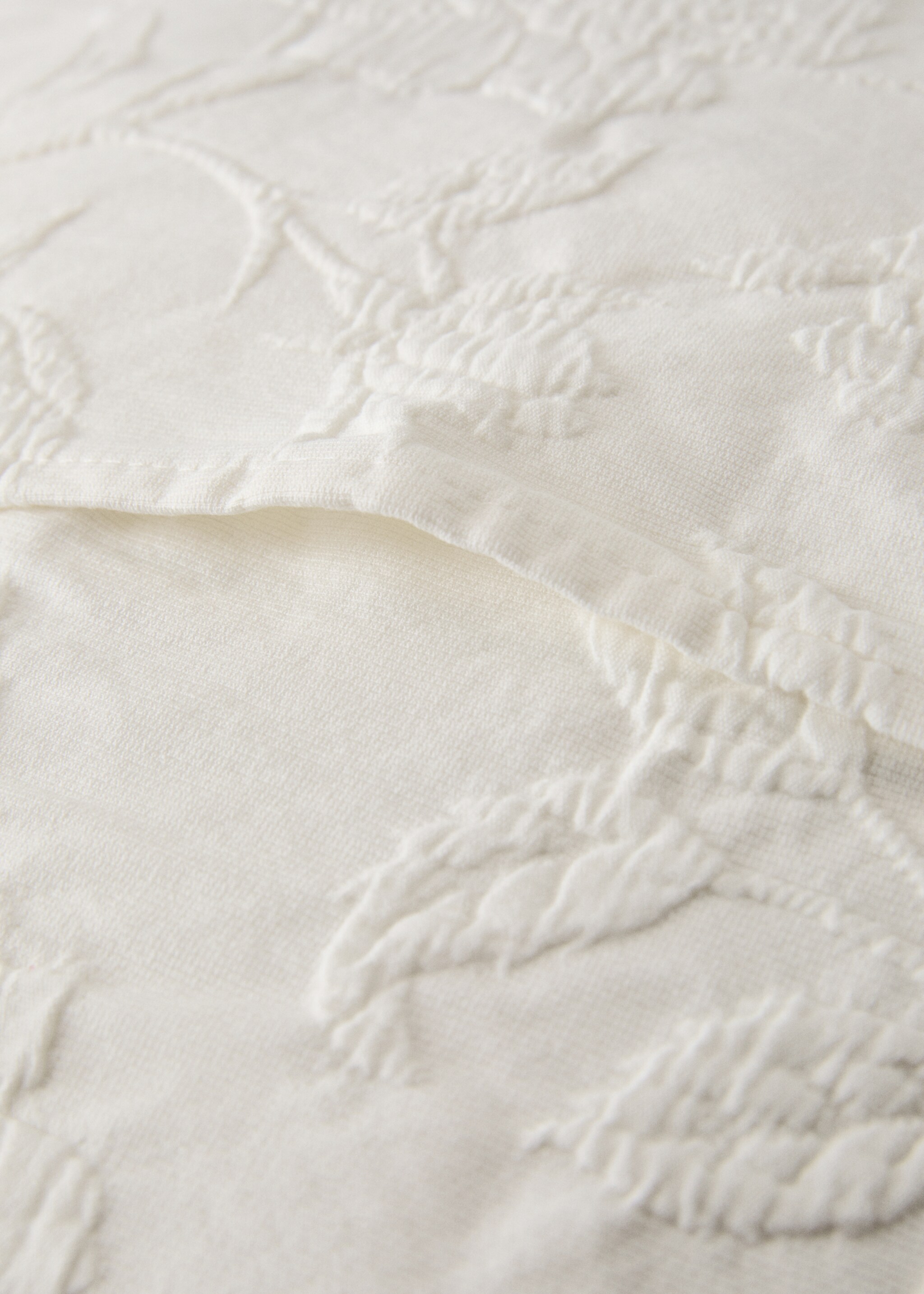 Housse de coussin de lit jacquard avec volant en voile et dentelle 50x50 cm - Détail de l'article 3, Blanc cassé. Ref: 17081530-00.